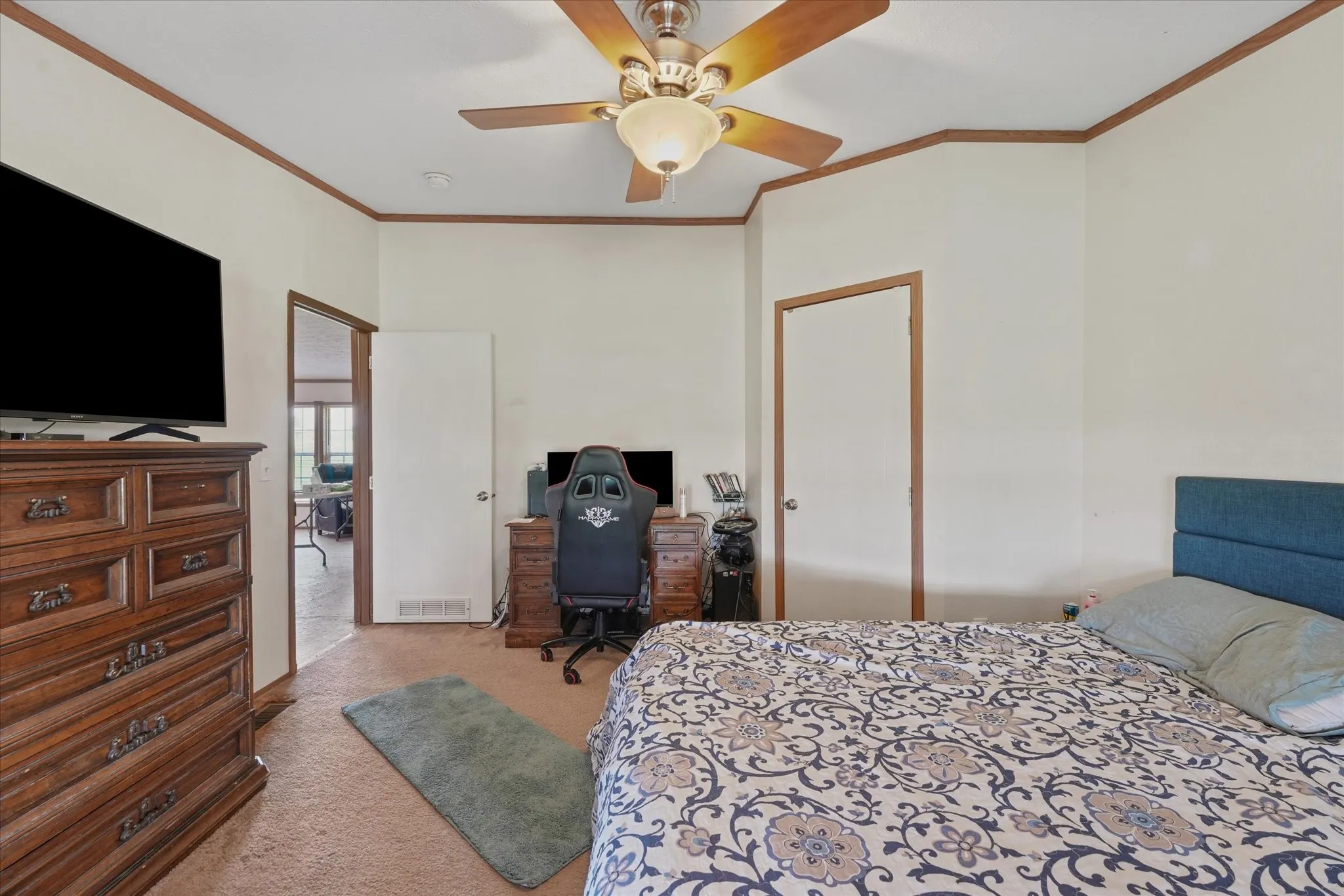 Mobile Home For Sale in Johnson County , 1109 County Road 607, Alvarado, Texas 76009, 4 Bedroom, 2 Bathroom, 2 Garage spaces, 2,432 Sqft, built in 2009, mls#21339834, Real Estate Agent in Alvarado, Homes For Sale in Johnson county, Homes For Sale in Alvarado, Realtor in Alvarado Texas, Real Estate Brokerage Independent Realty Texas, Luminita Cordes Realtor