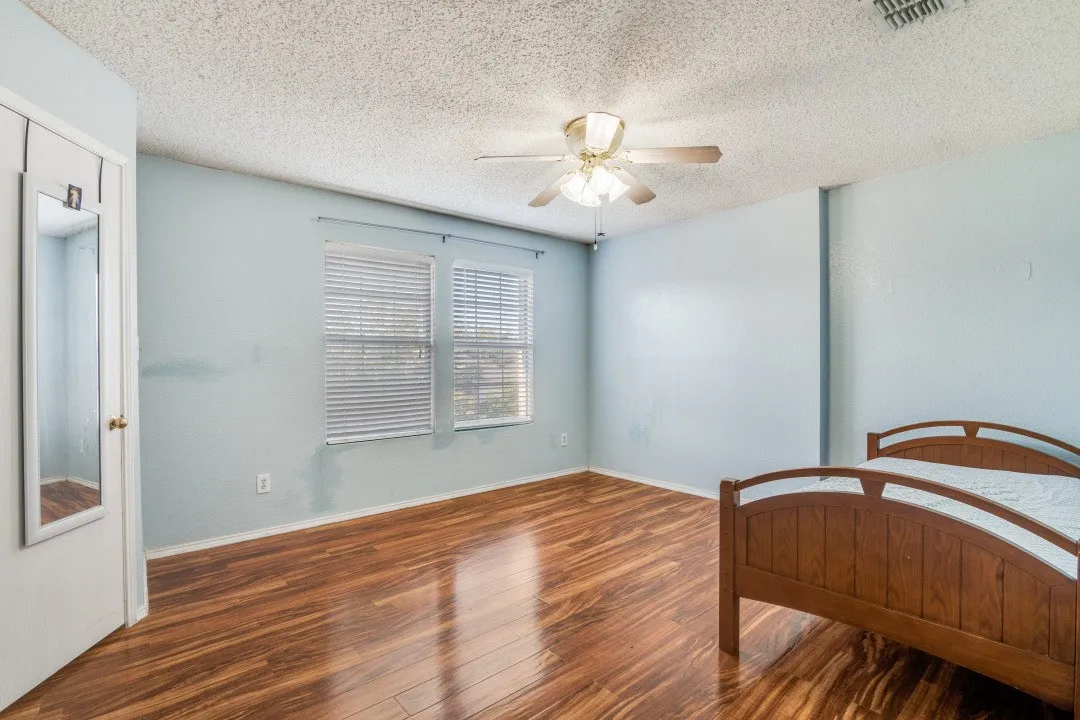 Single Family Residence For Sale in Dallas County , 1313 Forbes Drive, Garland, Texas 75040, 3 Bedroom, 3 Bathroom, 2 Garage spaces, 2,124 Sqft, built in 1997, mls#21342994, Real Estate Agent in Garland, Homes For Sale in Dallas county, Homes For Sale in Garland, Realtor in Garland Texas, Real Estate Brokerage Independent Realty Texas, Luminita Cordes Realtor