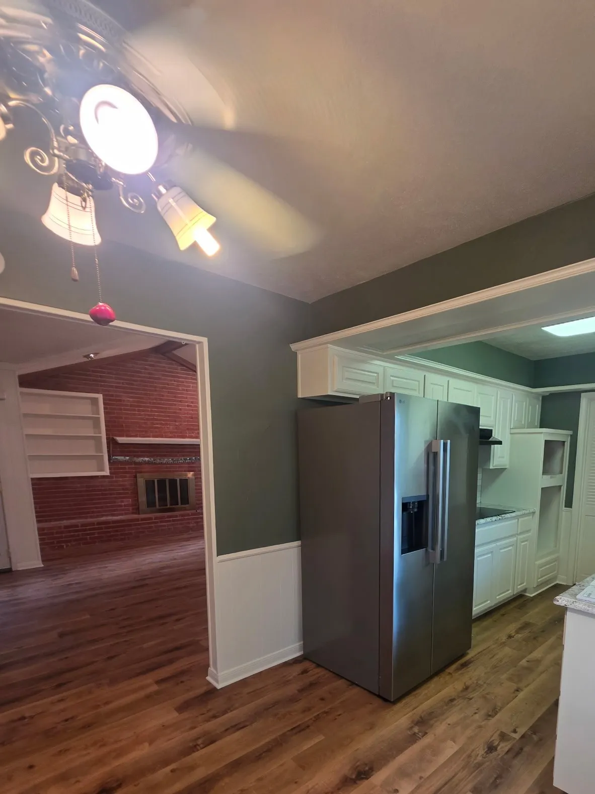 Single Family Residence For Sale in Dallas County , 1914 Surrey Circle, Grand Prairie, Texas 75050, 3 Bedroom, 2 Bathroom, 2 Garage spaces, 1,798 Sqft, built in 1964, mls#21342675, Real Estate Agent in Grand Prairie, Homes For Sale in Dallas county, Homes For Sale in Grand Prairie, Realtor in Grand Prairie Texas, Real Estate Brokerage Independent Realty Texas, Luminita Cordes Realtor