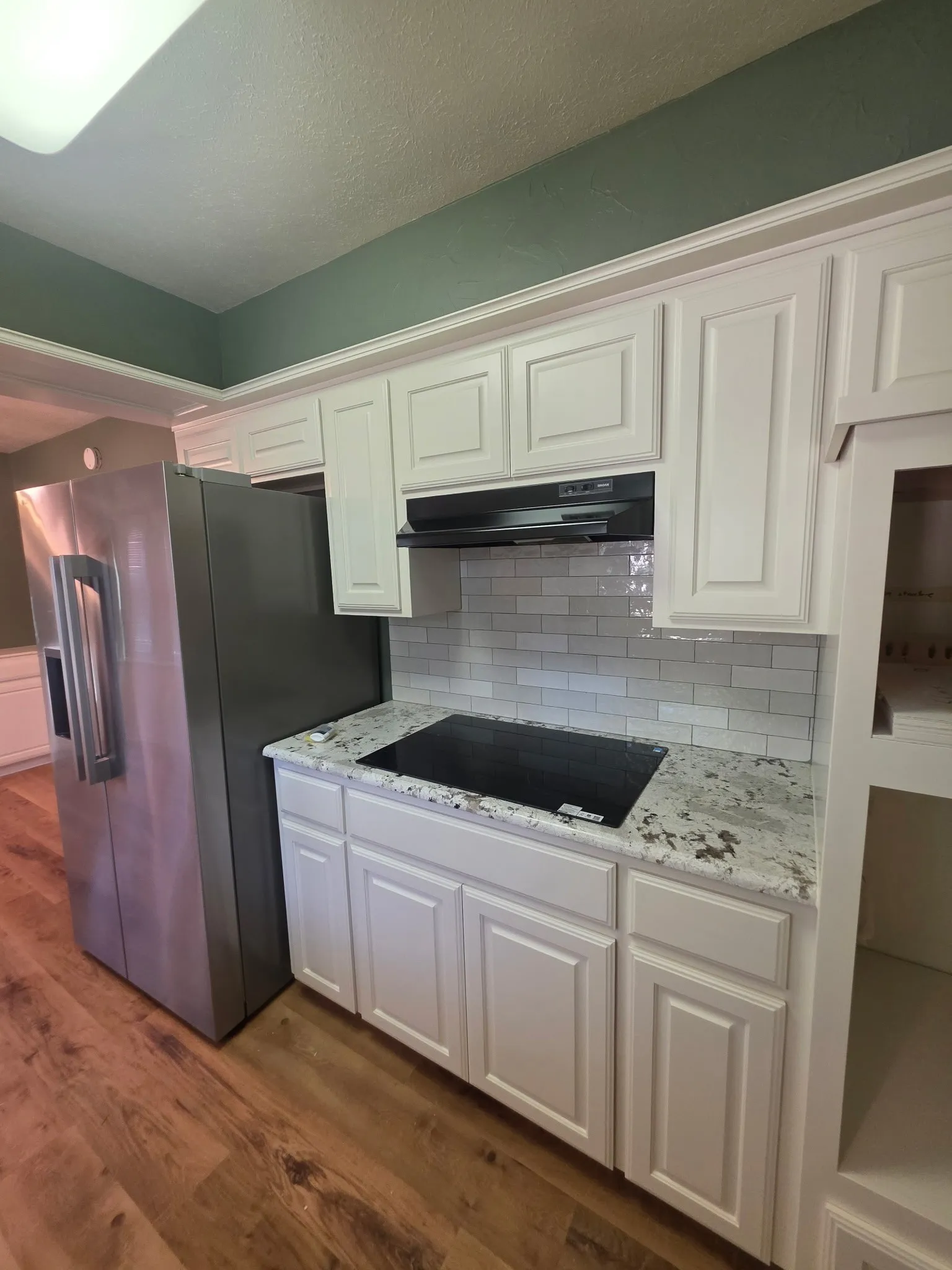 Single Family Residence For Sale in Dallas County , 1914 Surrey Circle, Grand Prairie, Texas 75050, 3 Bedroom, 2 Bathroom, 2 Garage spaces, 1,798 Sqft, built in 1964, mls#21342675, Real Estate Agent in Grand Prairie, Homes For Sale in Dallas county, Homes For Sale in Grand Prairie, Realtor in Grand Prairie Texas, Real Estate Brokerage Independent Realty Texas, Luminita Cordes Realtor