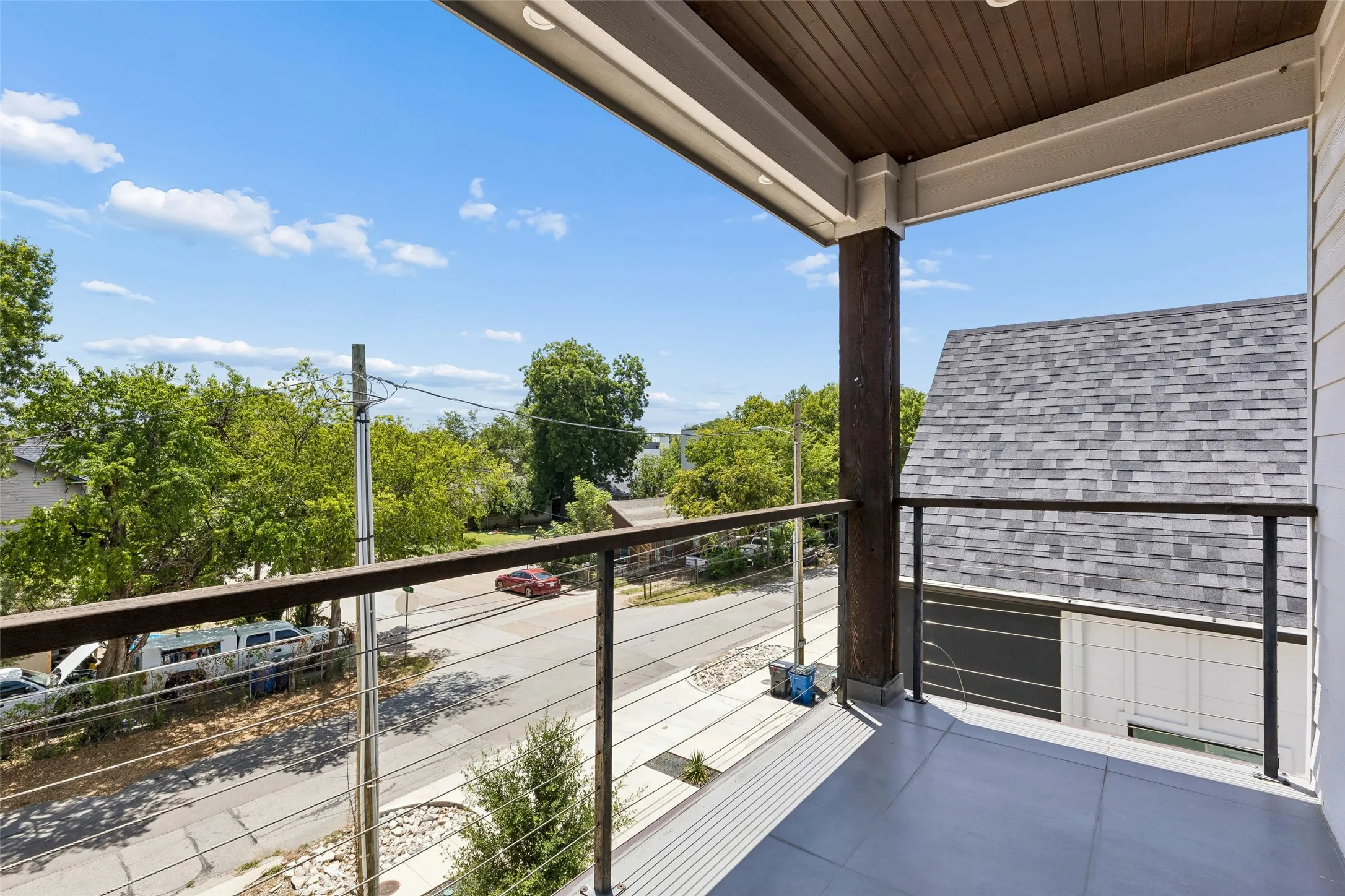 Single Family Residence For Sale in Dallas County , 2603 Crossman Avenue, Dallas, Texas 75212, 3 Bedrooms, 4 Bathrooms, 1 Garage spaces, 2,520 Sqft, built in 2020, Price $600,000, mls#21343083, Real Estate Agent in Dallas, Homes For Sale in Dallas county, Homes For Sale in Dallas, Realtor in Dallas Texas, Real Estate Brokerage Independent Realty Texas, Luminita Cordes Realtor