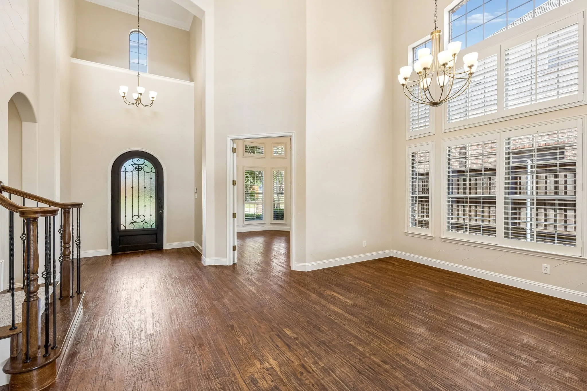 Single Family Residence For Sale in Denton County , 11340 Classic Lane, Frisco, Texas 75033, 5 Bedroom, 4 Bathroom, 3 Garage spaces, 4,229 Sqft, built in 2006, mls#21340812, Real Estate Agent in Frisco, Homes For Sale in Denton county, Homes For Sale in Frisco, Realtor in Frisco Texas, Real Estate Brokerage Independent Realty Texas, Luminita Cordes Realtor