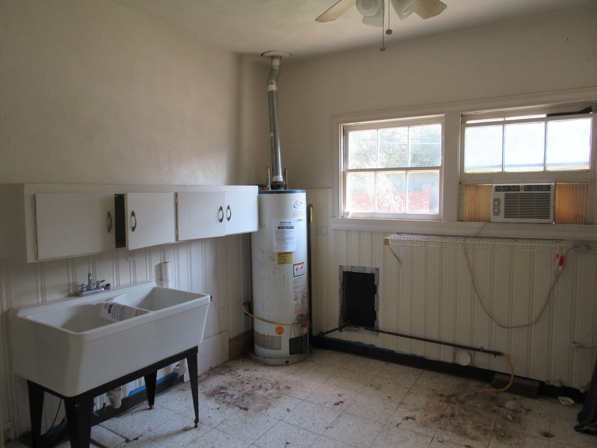 Laundry Room 2