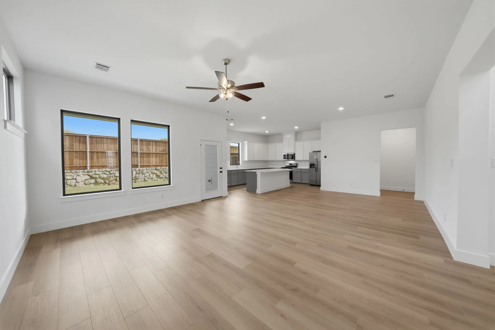 Townhouse For Rent in Collin County , 332 Chestnut Street, Celina, Texas 75009, 3 Bedroom, 3 Bathroom, 2 Garage spaces, 2,294 Sqft, built in 2026, mls#21339889, Real Estate Agent in Celina, Homes For Rent in Collin county, Homes For Rent in Celina, Realtor in Celina Texas, Real Estate Brokerage Independent Realty Texas, Luminita Cordes Realtor