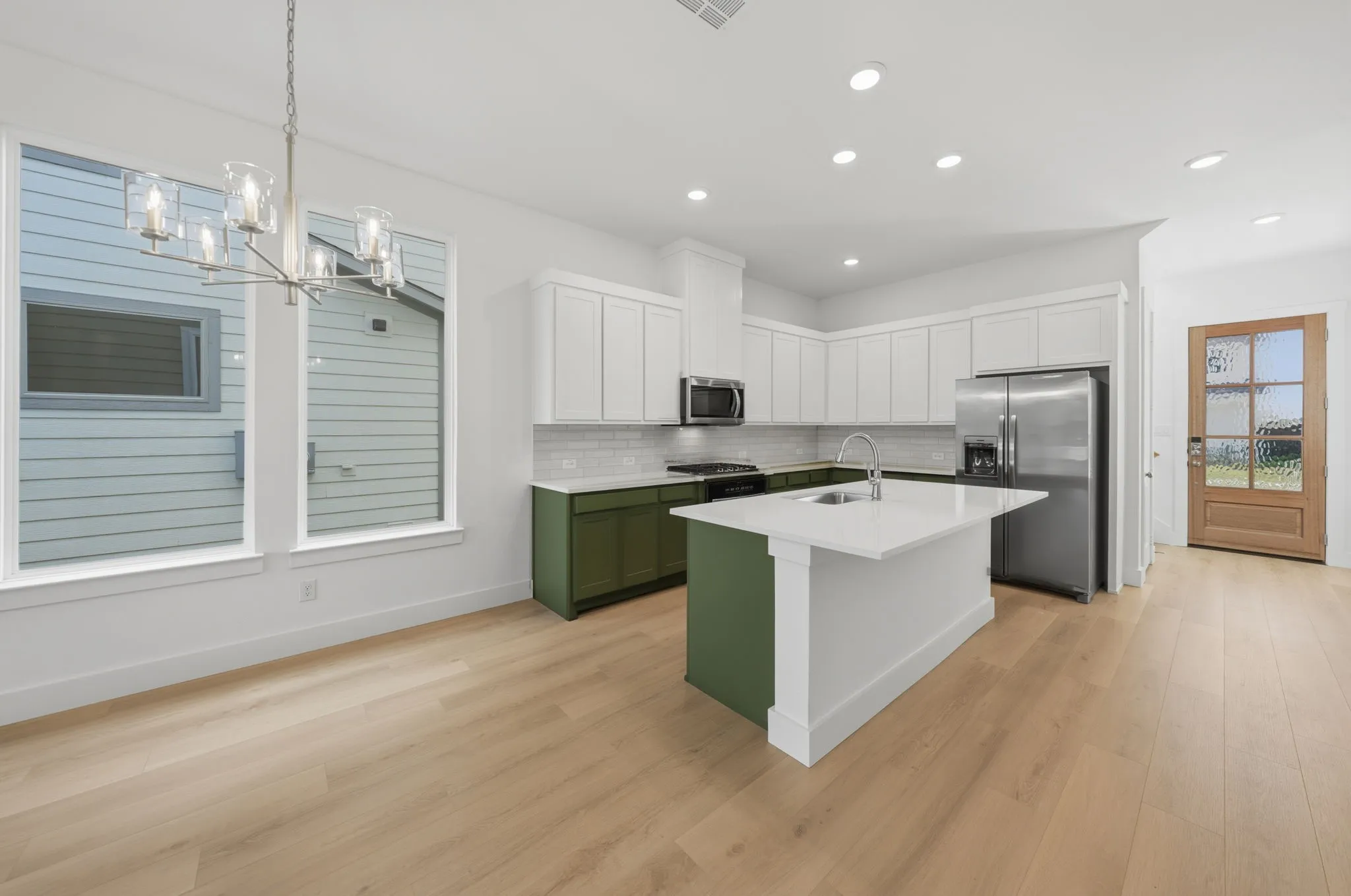Townhouse For Rent in Collin County , 328 Chestnut Street, Celina, Texas 75009, 3 Bedroom, 3 Bathroom, 2 Garage spaces, 2,079 Sqft, built in 2026, mls#21339724, Real Estate Agent in Celina, Homes For Rent in Collin county, Homes For Rent in Celina, Realtor in Celina Texas, Real Estate Brokerage Independent Realty Texas, Luminita Cordes Realtor