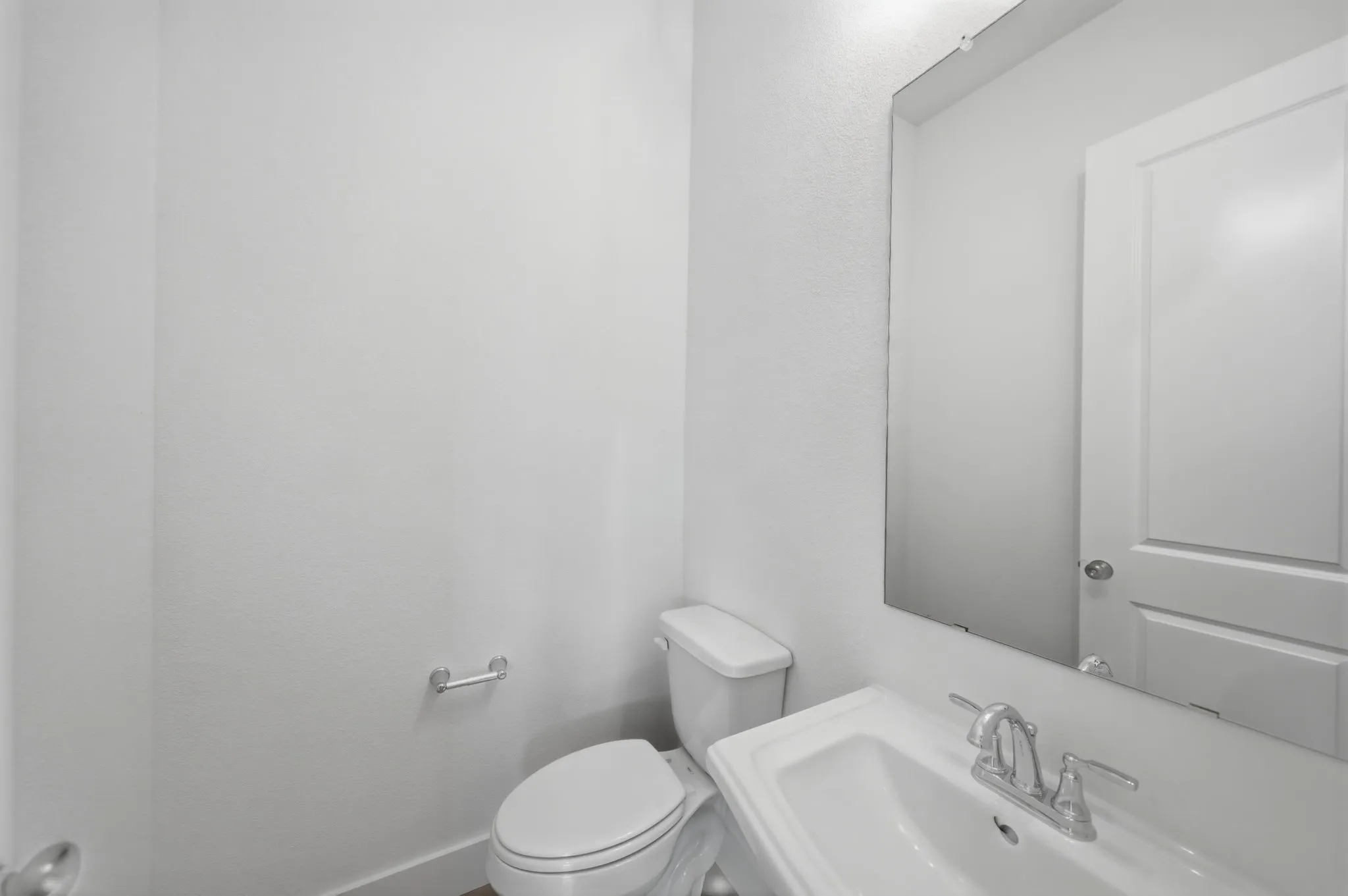 Townhouse For Rent in Collin County , 328 Chestnut Street, Celina, Texas 75009, 3 Bedroom, 3 Bathroom, 2 Garage spaces, 2,079 Sqft, built in 2026, mls#21339724, Real Estate Agent in Celina, Homes For Rent in Collin county, Homes For Rent in Celina, Realtor in Celina Texas, Real Estate Brokerage Independent Realty Texas, Luminita Cordes Realtor