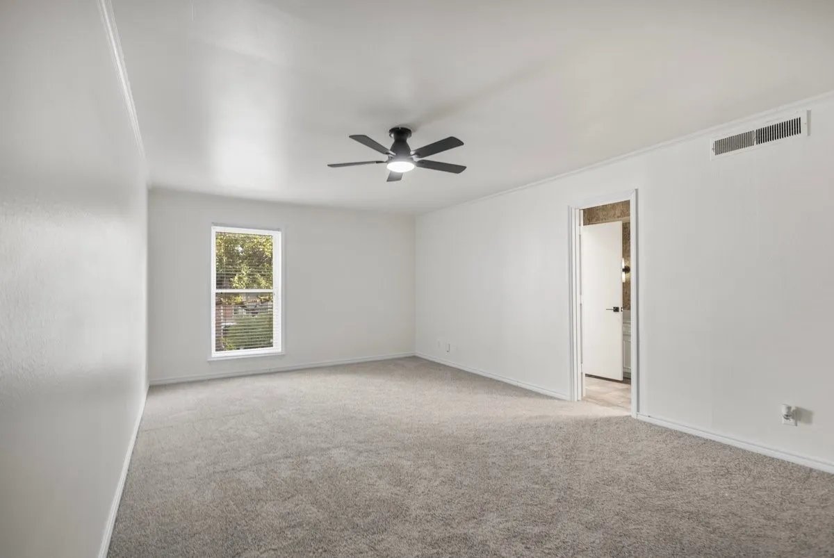 Condominium For Sale in Dallas County , 5907 Copperwood Lane 1138, Dallas, Texas 75248, 2 Bedroom, 3 Bathroom, Garage spaces, 1,502 Sqft, built in 1968, mls#21342070, Real Estate Agent in Dallas, Homes For Sale in Dallas county, Homes For Sale in Dallas, Realtor in Dallas Texas, Real Estate Brokerage Independent Realty Texas, Luminita Cordes Realtor