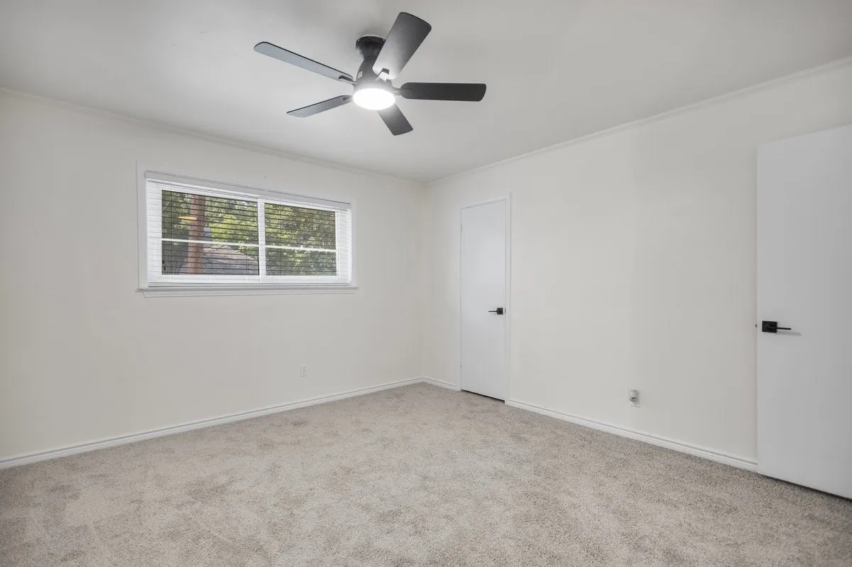 Condominium For Sale in Dallas County , 5907 Copperwood Lane 1138, Dallas, Texas 75248, 2 Bedroom, 3 Bathroom, Garage spaces, 1,502 Sqft, built in 1968, mls#21342070, Real Estate Agent in Dallas, Homes For Sale in Dallas county, Homes For Sale in Dallas, Realtor in Dallas Texas, Real Estate Brokerage Independent Realty Texas, Luminita Cordes Realtor