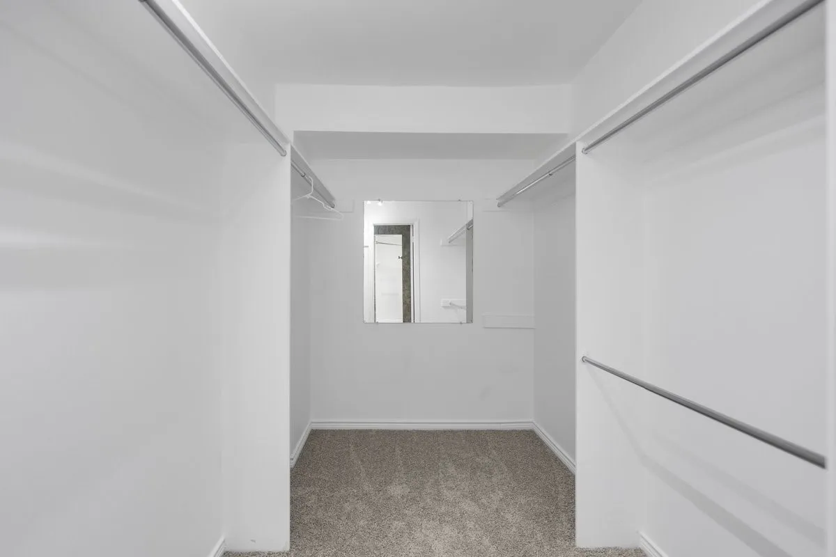 Condominium For Sale in Dallas County , 5907 Copperwood Lane 1138, Dallas, Texas 75248, 2 Bedroom, 3 Bathroom, Garage spaces, 1,502 Sqft, built in 1968, mls#21342070, Real Estate Agent in Dallas, Homes For Sale in Dallas county, Homes For Sale in Dallas, Realtor in Dallas Texas, Real Estate Brokerage Independent Realty Texas, Luminita Cordes Realtor