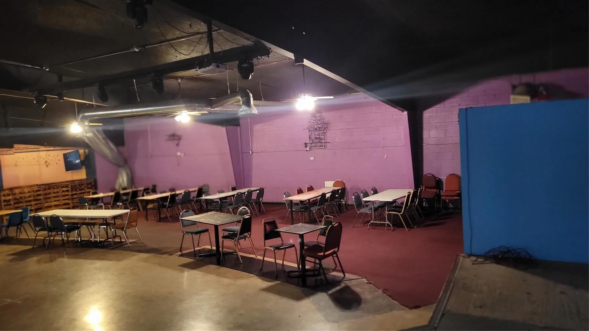Business For Sale in Brown County , 717 W Commerce Street, Brownwood, Texas 76801, 0, 0, Garage spaces, 0 Sqft, built in 1993, Price $420,000, mls#21334270, Real Estate Agent in Brownwood, Homes For Sale in Brown county, Homes For Sale in Brownwood, Realtor in Brownwood Texas, Real Estate Brokerage Independent Realty Texas, Luminita Cordes Realtor