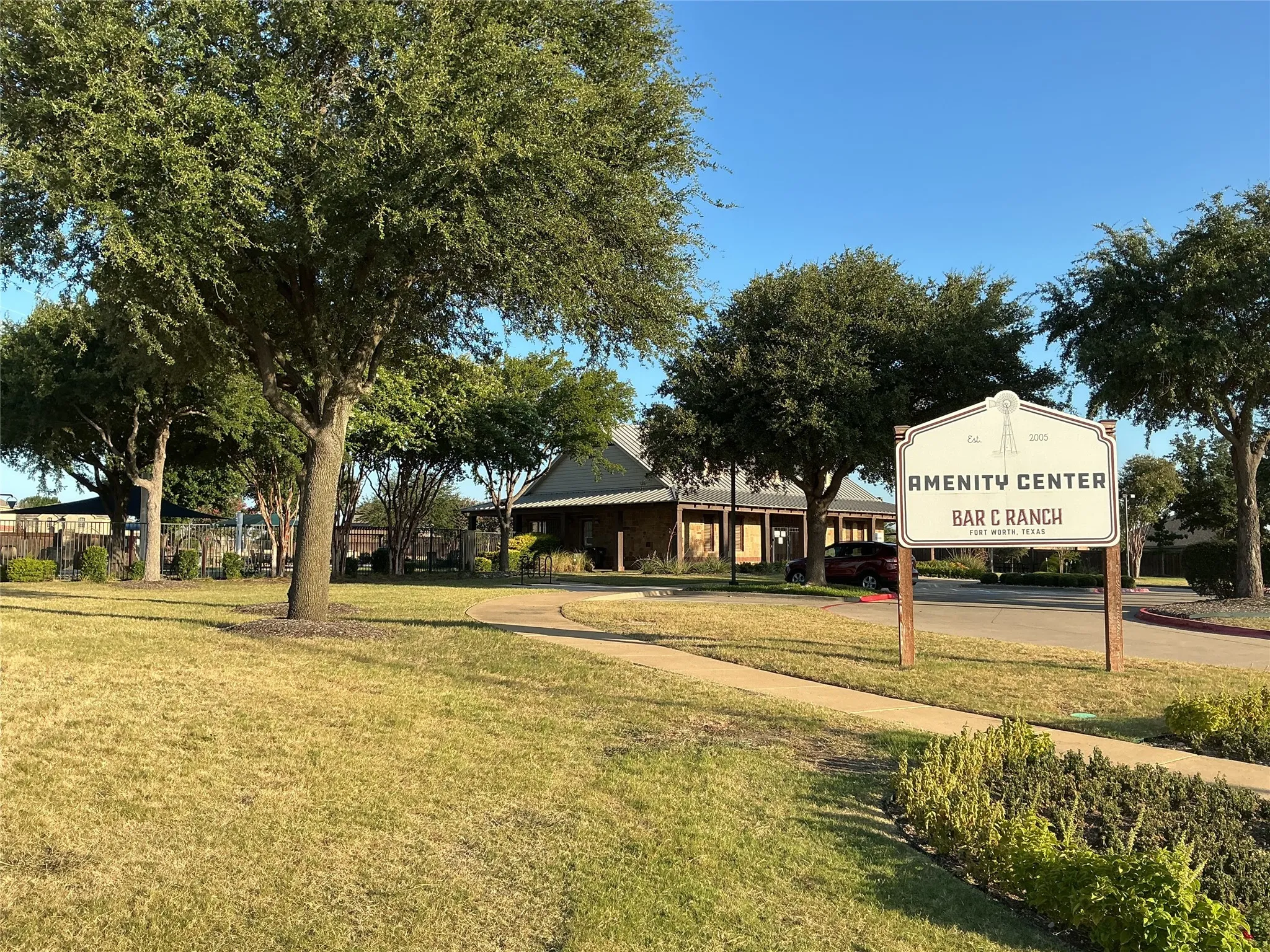 Single Family Residence For Sale in Tarrant County , 8621 Willowsun Way, Fort Worth, Texas 76131, 3 Bedroom, 2 Bathroom, 2 Garage spaces, 1,471 Sqft, built in 2022, mls#21343109, Real Estate Agent in Fort Worth, Homes For Sale in Tarrant county, Homes For Sale in Fort Worth, Realtor in Fort Worth Texas, Real Estate Brokerage Independent Realty Texas, Luminita Cordes Realtor