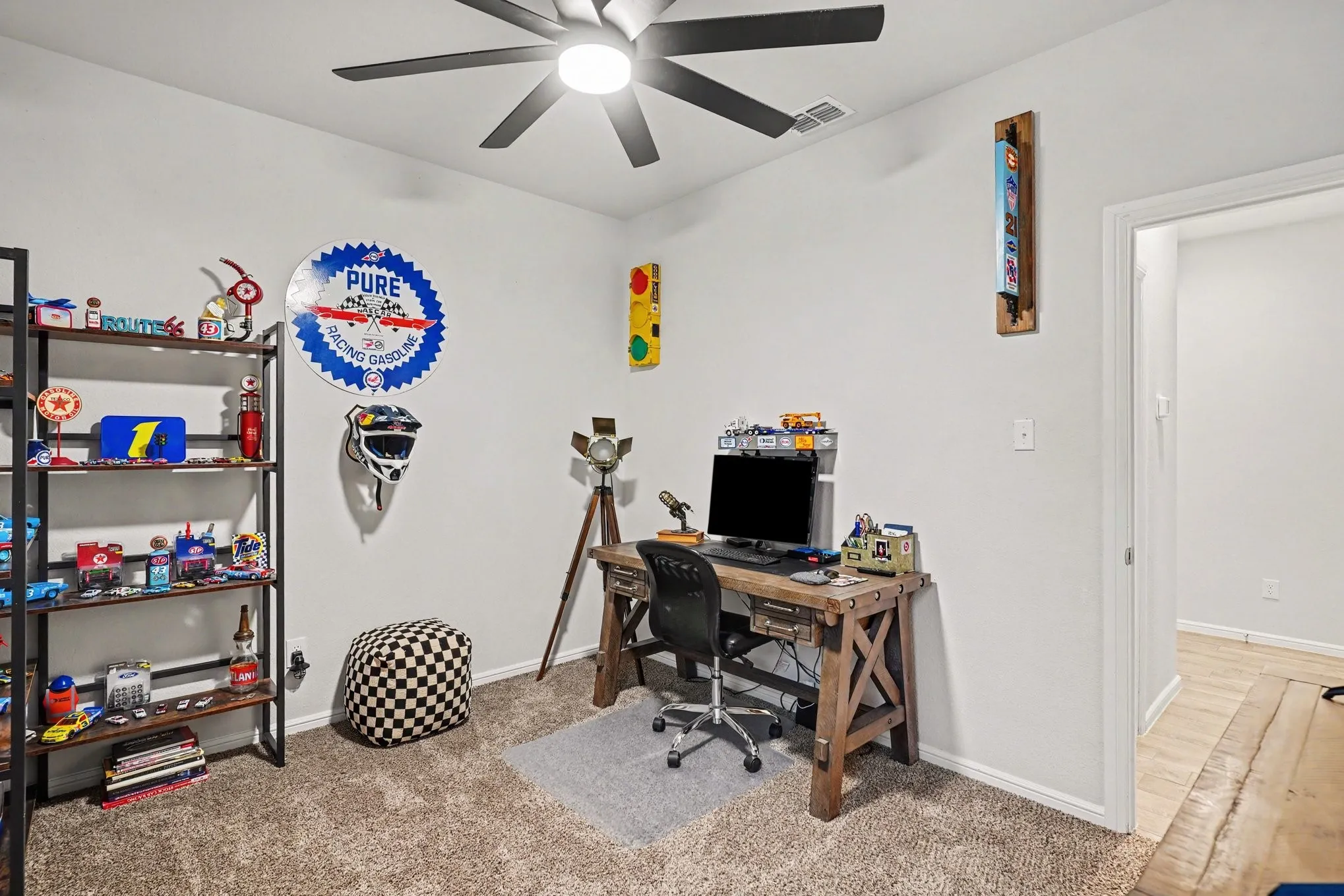 Single Family Residence For Sale in Tarrant County , 8621 Willowsun Way, Fort Worth, Texas 76131, 3 Bedroom, 2 Bathroom, 2 Garage spaces, 1,471 Sqft, built in 2022, mls#21343109, Real Estate Agent in Fort Worth, Homes For Sale in Tarrant county, Homes For Sale in Fort Worth, Realtor in Fort Worth Texas, Real Estate Brokerage Independent Realty Texas, Luminita Cordes Realtor