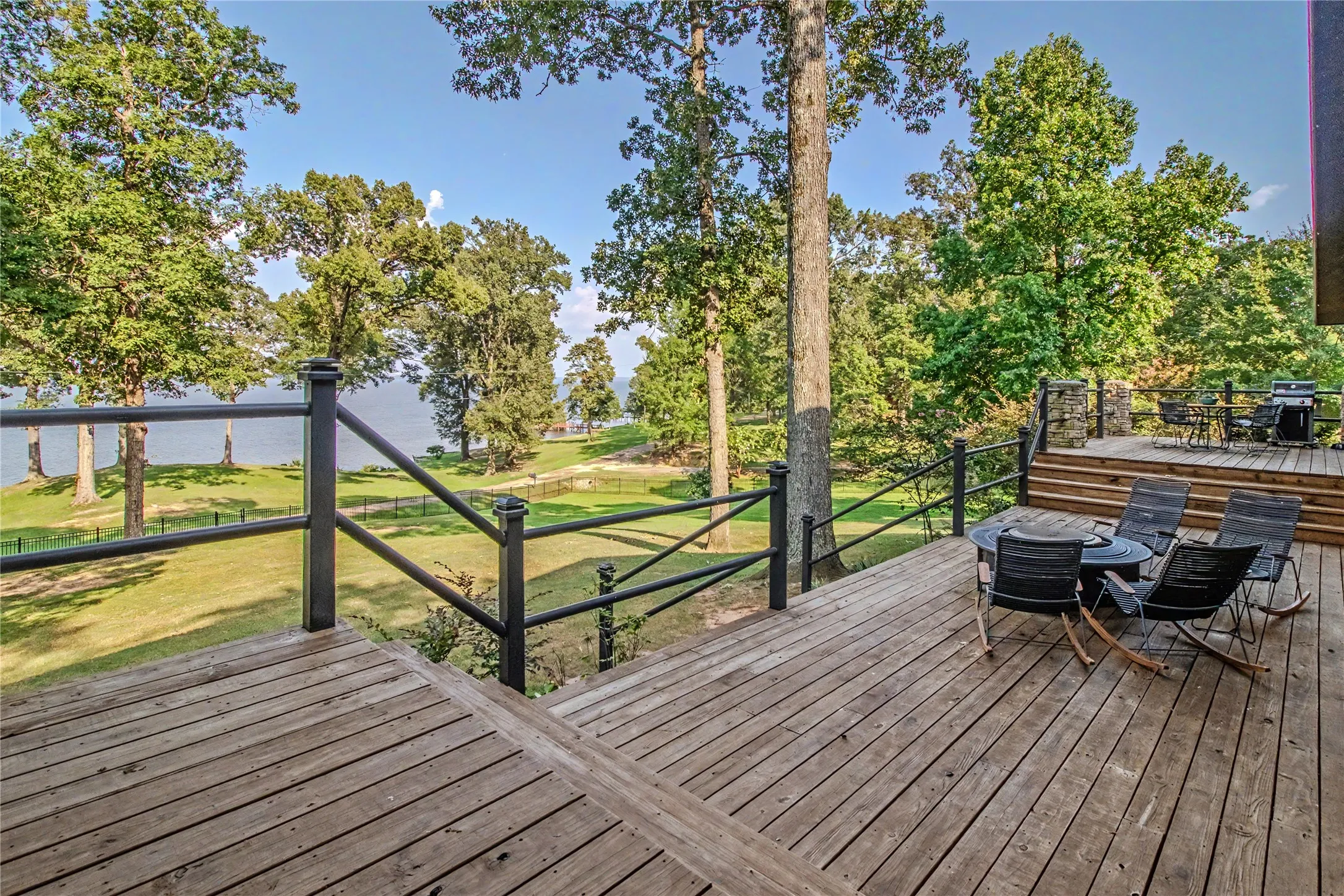 Farm For Sale in Shelby County , 179 County Road 2790, Shelbyville, Texas 75973, 5 Bedroom, 4 Bathroom, 4 Garage spaces, 2,076 Sqft, built in 1998, mls#21343121, Real Estate Agent in Shelbyville, Homes For Sale in Shelby county, Homes For Sale in Shelbyville, Realtor in Shelbyville Texas, Real Estate Brokerage Independent Realty Texas, Luminita Cordes Realtor