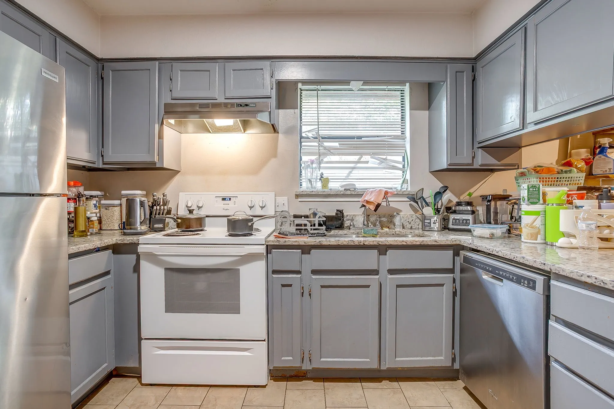 Duplex For Sale in Tarrant County , 6725 Glenbrook Lane, Fort Worth, Texas 76133, 2 Bedroom, 2 Bathroom, 1 Garage spaces, 2,138 Sqft, built in 1984, mls#21324269, Real Estate Agent in Fort Worth, Homes For Sale in Tarrant county, Homes For Sale in Fort Worth, Realtor in Fort Worth Texas, Real Estate Brokerage Independent Realty Texas, Luminita Cordes Realtor