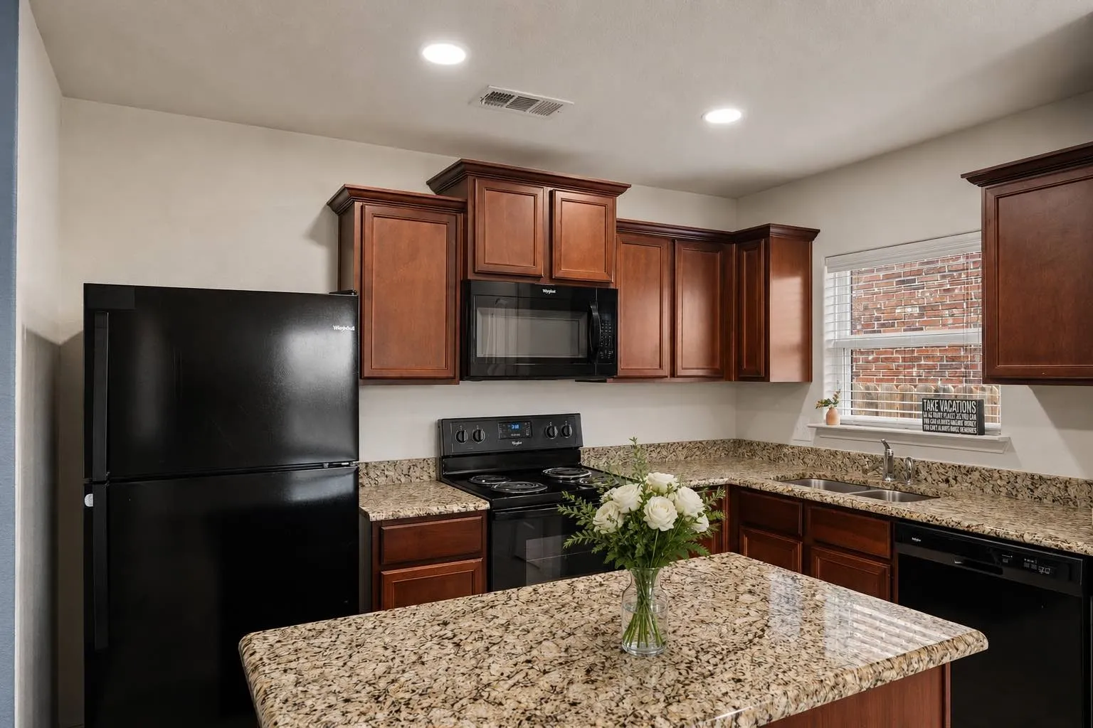 Single Family Residence For Sale in Collin County , 1619 White Mountain Way, Princeton, Texas 75407, 3 Bedroom, 2 Bathroom, 2 Garage spaces, 1,656 Sqft, built in 2018, mls#21339974, Real Estate Agent in Princeton, Homes For Sale in Collin county, Homes For Sale in Princeton, Realtor in Princeton Texas, Real Estate Brokerage Independent Realty Texas, Luminita Cordes Realtor