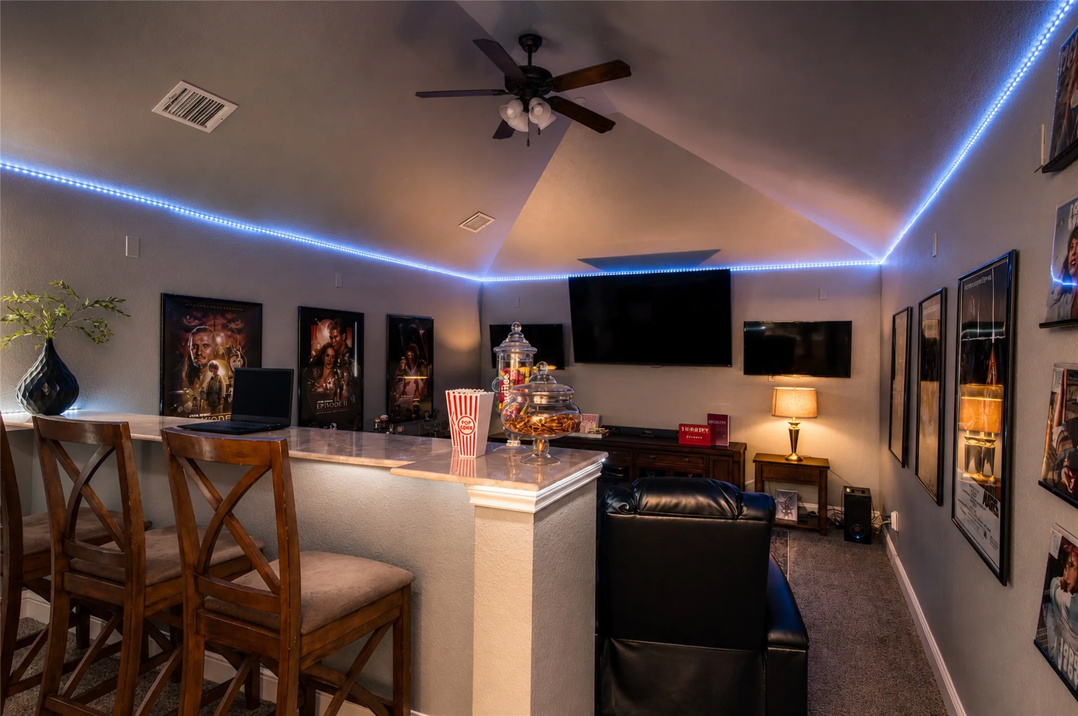 Single Family Residence For Sale in Collin County , 976 Rockport Lane, Allen, Texas 75013, 5 Bedroom, 5 Bathroom, 4 Garage spaces, 4,996 Sqft, built in 2014, mls#21325194, Real Estate Agent in Allen, Homes For Sale in Collin county, Homes For Sale in Allen, Realtor in Allen Texas, Real Estate Brokerage Independent Realty Texas, Luminita Cordes Realtor