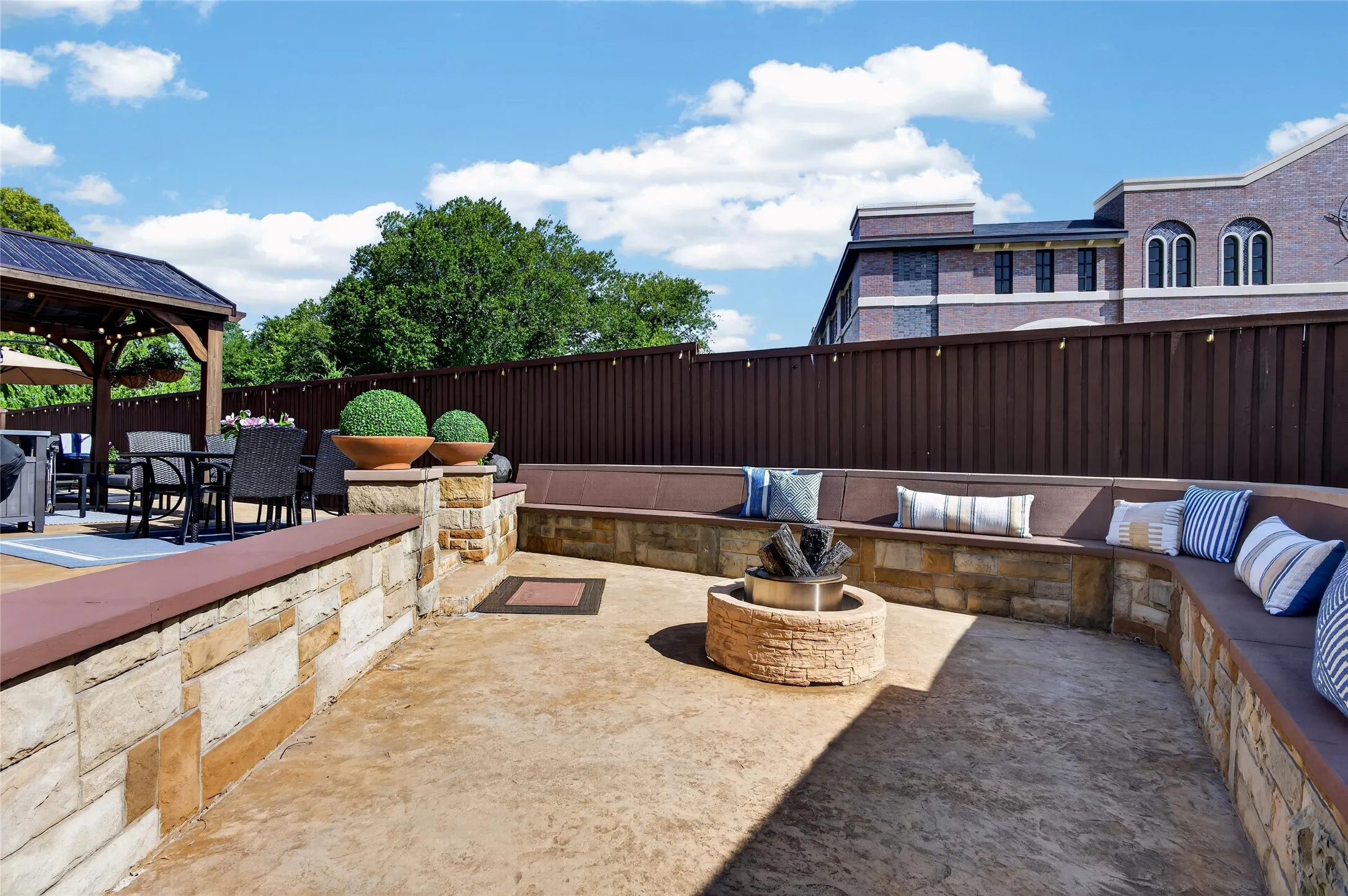 Single Family Residence For Sale in Collin County , 976 Rockport Lane, Allen, Texas 75013, 5 Bedroom, 5 Bathroom, 4 Garage spaces, 4,996 Sqft, built in 2014, mls#21325194, Real Estate Agent in Allen, Homes For Sale in Collin county, Homes For Sale in Allen, Realtor in Allen Texas, Real Estate Brokerage Independent Realty Texas, Luminita Cordes Realtor
