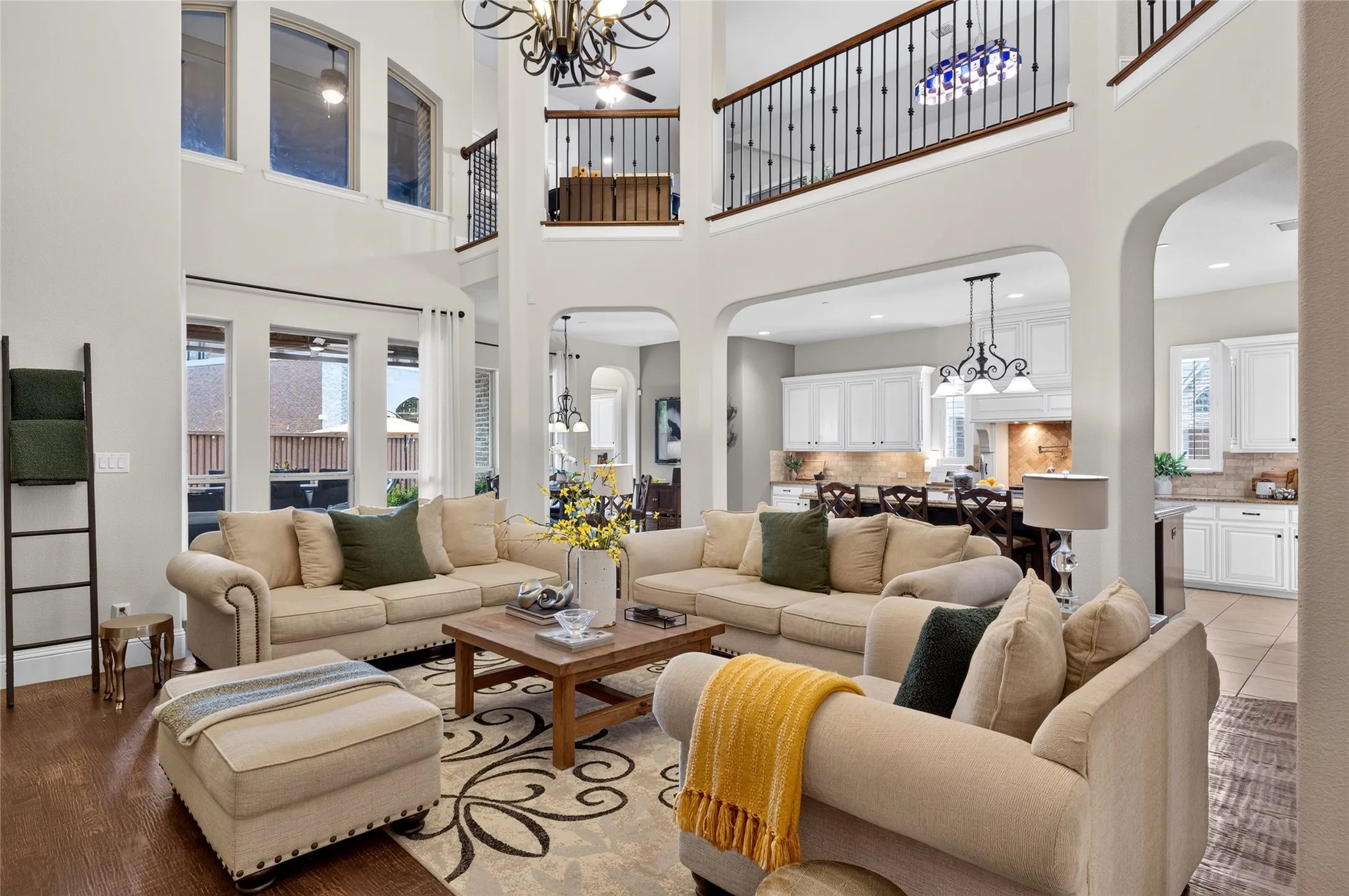 Single Family Residence For Sale in Collin County , 976 Rockport Lane, Allen, Texas 75013, 5 Bedroom, 5 Bathroom, 4 Garage spaces, 4,996 Sqft, built in 2014, mls#21325194, Real Estate Agent in Allen, Homes For Sale in Collin county, Homes For Sale in Allen, Realtor in Allen Texas, Real Estate Brokerage Independent Realty Texas, Luminita Cordes Realtor