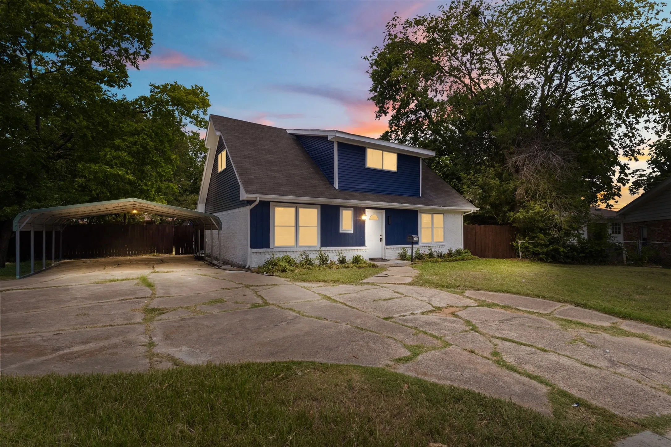 Single Family Residence For Sale in Dallas County , 3417 Flamingo Circle, Mesquite, Texas 75150, 4 Bedroom, 2 Bathroom, Garage spaces, 1,742 Sqft, built in 1961, mls#21343120, Real Estate Agent in Mesquite, Homes For Sale in Dallas county, Homes For Sale in Mesquite, Realtor in Mesquite Texas, Real Estate Brokerage Independent Realty Texas, Luminita Cordes Realtor
