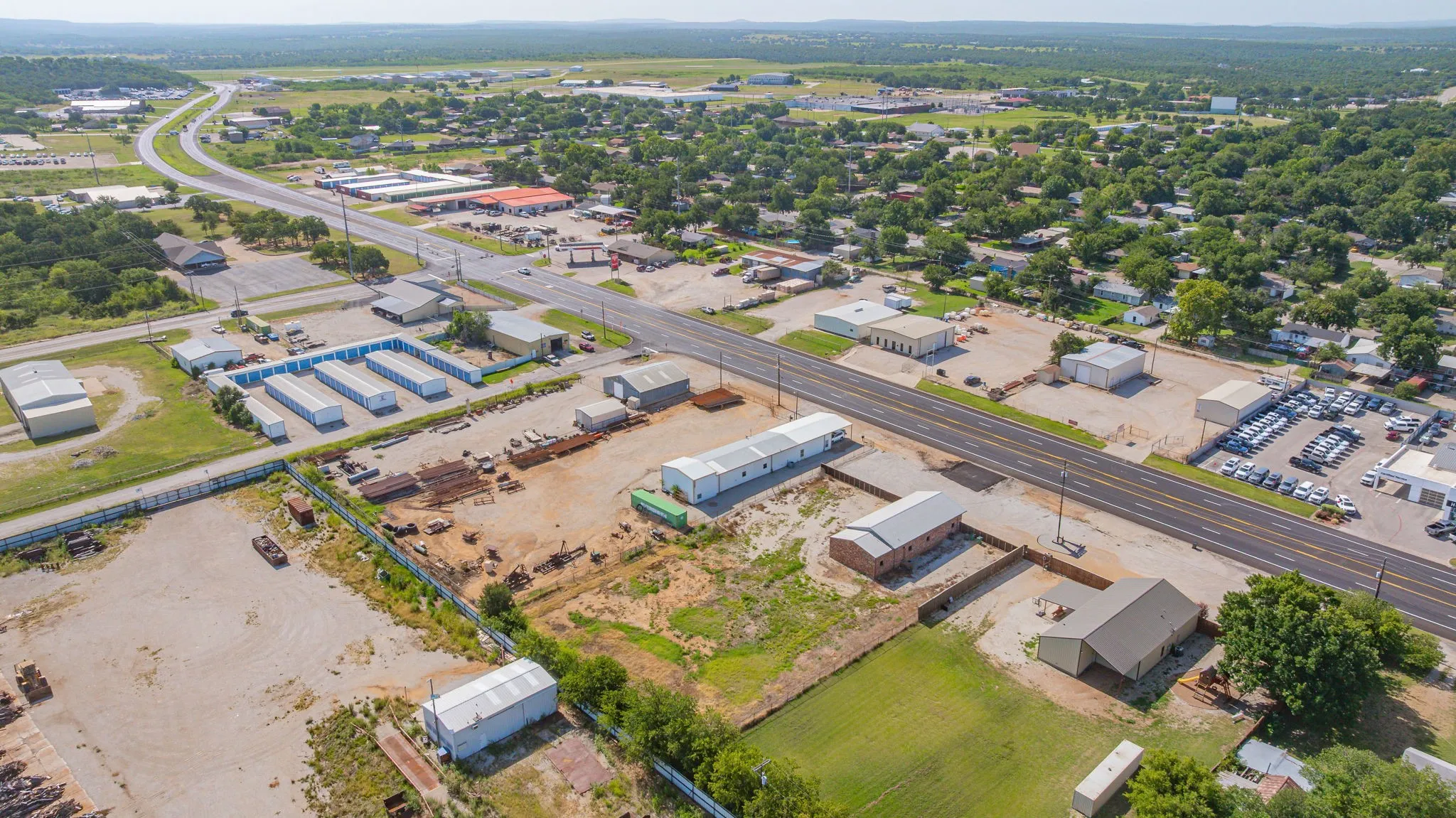 Office For Sale in Young County , 1427 380 Bypass, Graham, Texas 76450, 0, 0, Garage spaces, 2,637 Sqft, built in 1980, Price $449,000, mls#21342047, Real Estate Agent in Graham, Homes For Sale in Young county, Homes For Sale in Graham, Realtor in Graham Texas, Real Estate Brokerage Independent Realty Texas, Luminita Cordes Realtor