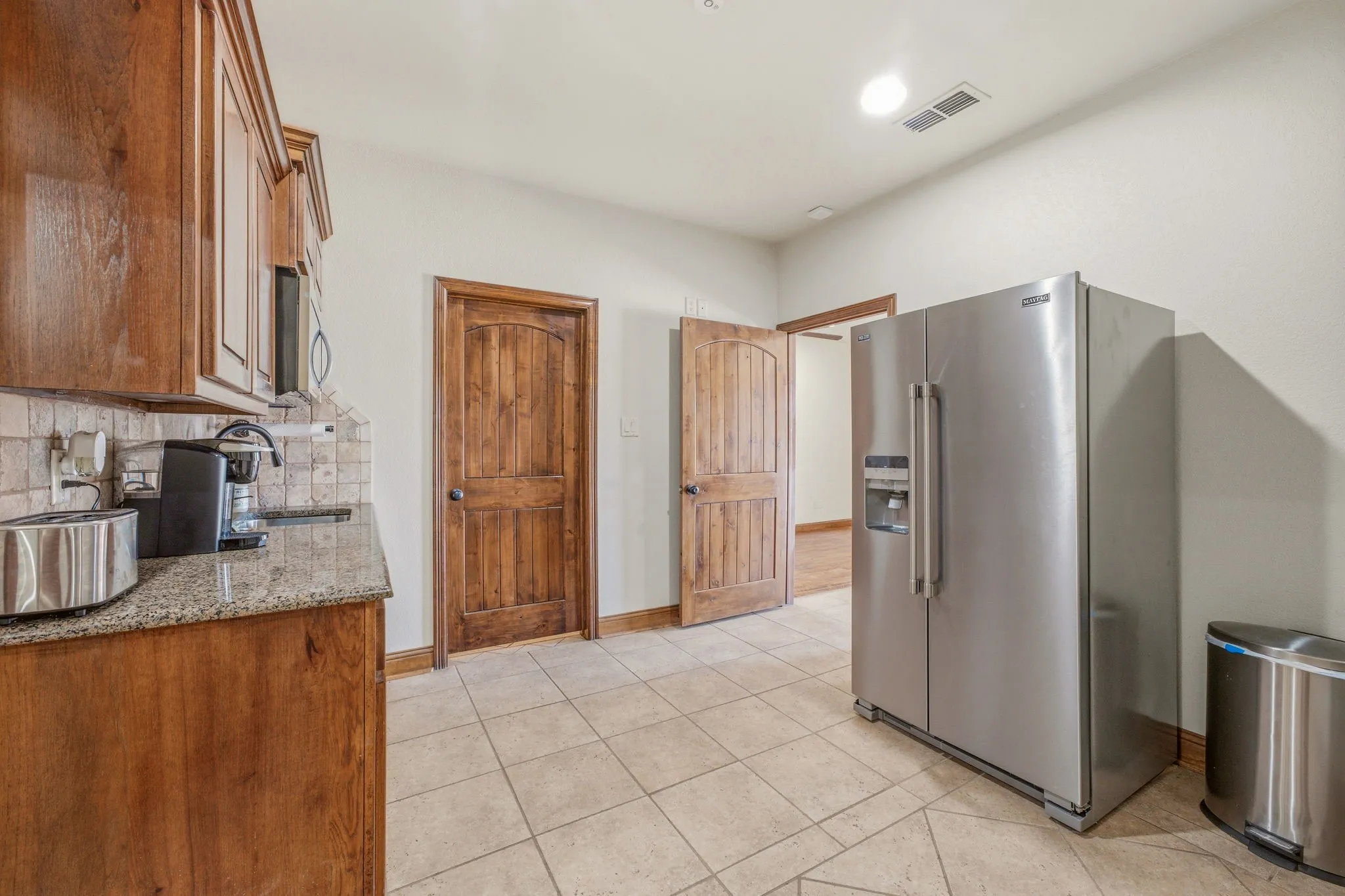 Office For Sale in Young County , 1427 380 Bypass, Graham, Texas 76450, 0, 0, Garage spaces, 2,637 Sqft, built in 1980, Price $449,000, mls#21342047, Real Estate Agent in Graham, Homes For Sale in Young county, Homes For Sale in Graham, Realtor in Graham Texas, Real Estate Brokerage Independent Realty Texas, Luminita Cordes Realtor