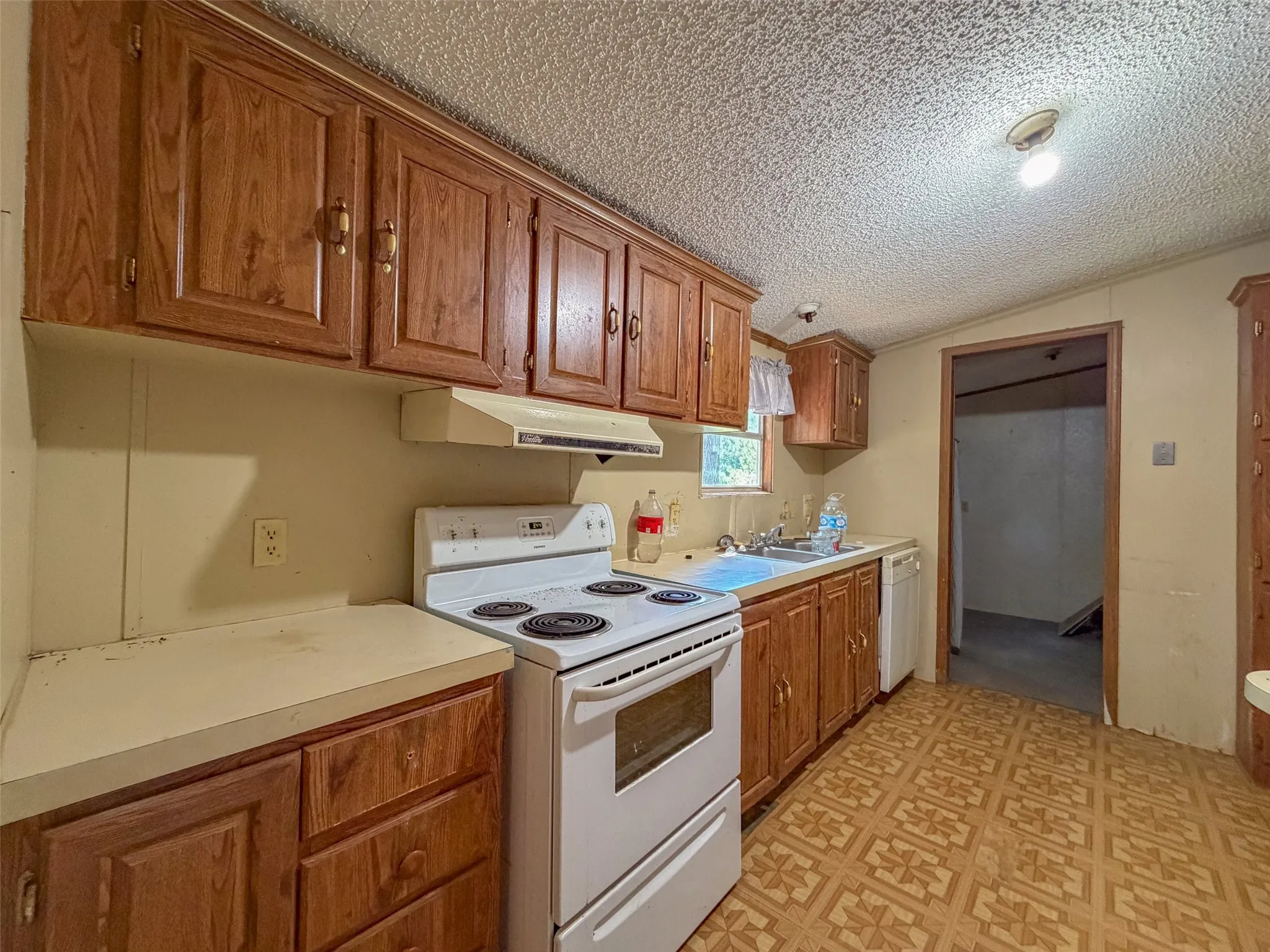 Manufactured Home For Sale in Bowie County , 6394 County Road 3204, De Kalb, Texas 75559, 3 Bedrooms, 2 Bathrooms, Garage spaces, 1,560 Sqft, built in 0, Price $349,000, mls#21343106, Real Estate Agent in De Kalb, Homes For Sale in Bowie county, Homes For Sale in De Kalb, Realtor in De Kalb Texas, Real Estate Brokerage Independent Realty Texas, Luminita Cordes Realtor