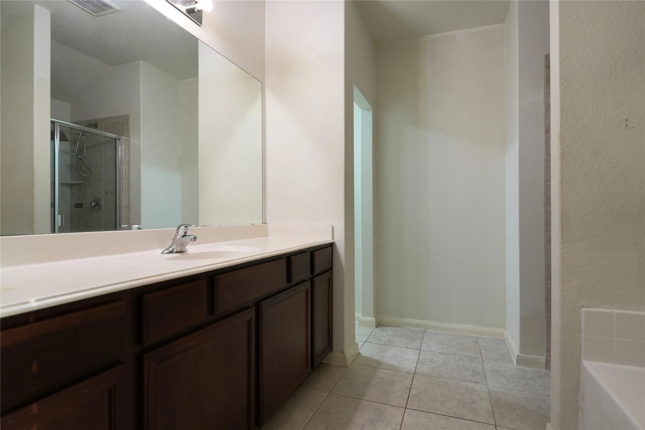 Single Family Residence For Rent in Collin County , 344 Magnolia Drive, Princeton, Texas 75407, 3 Bedroom, 3 Bathroom, 2 Garage spaces, 2,033 Sqft, built in 2017, mls#21343128, Real Estate Agent in Princeton, Homes For Rent in Collin county, Homes For Rent in Princeton, Realtor in Princeton Texas, Real Estate Brokerage Independent Realty Texas, Luminita Cordes Realtor