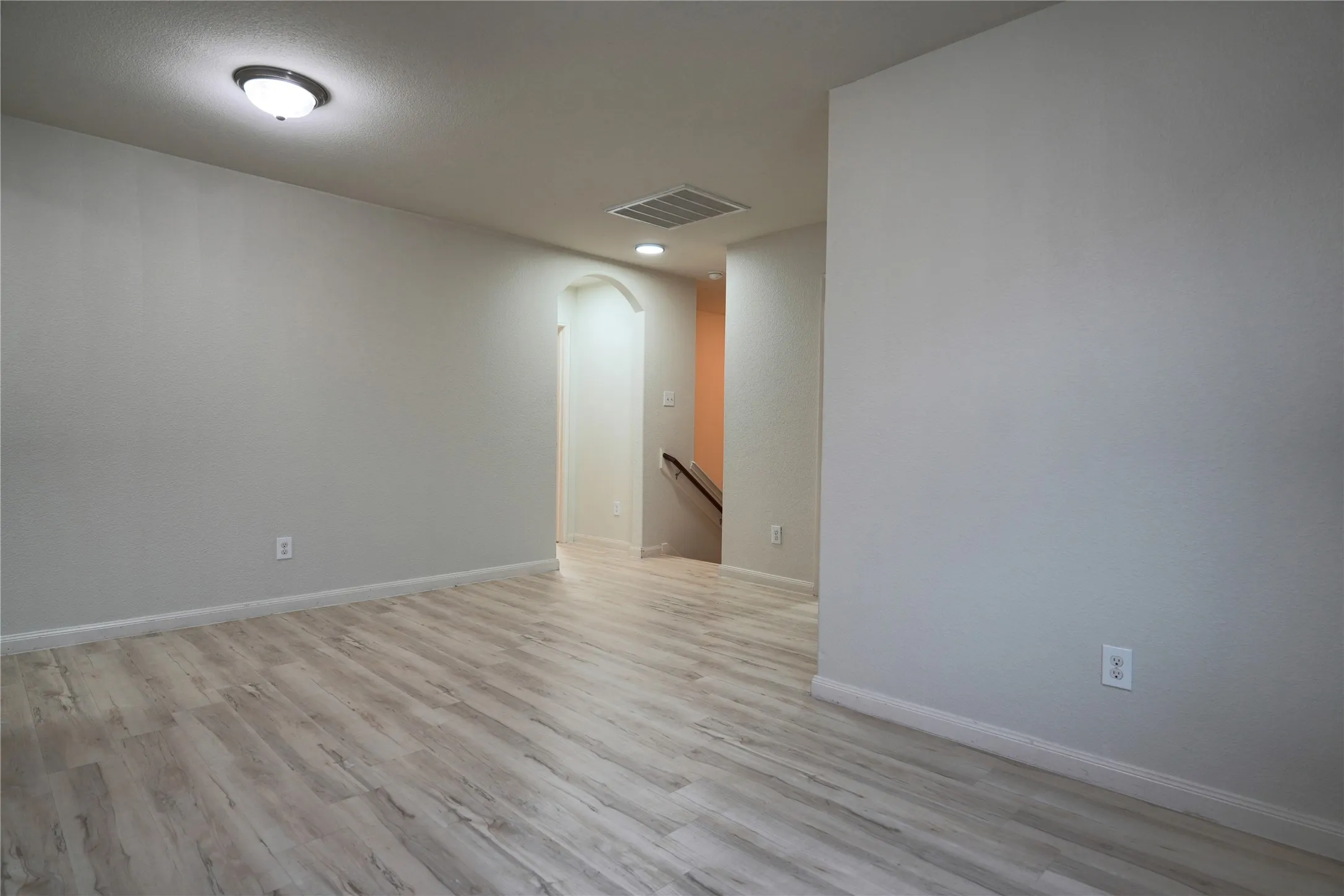 Single Family Residence For Rent in Collin County , 344 Magnolia Drive, Princeton, Texas 75407, 3 Bedroom, 3 Bathroom, 2 Garage spaces, 2,033 Sqft, built in 2017, mls#21343128, Real Estate Agent in Princeton, Homes For Rent in Collin county, Homes For Rent in Princeton, Realtor in Princeton Texas, Real Estate Brokerage Independent Realty Texas, Luminita Cordes Realtor