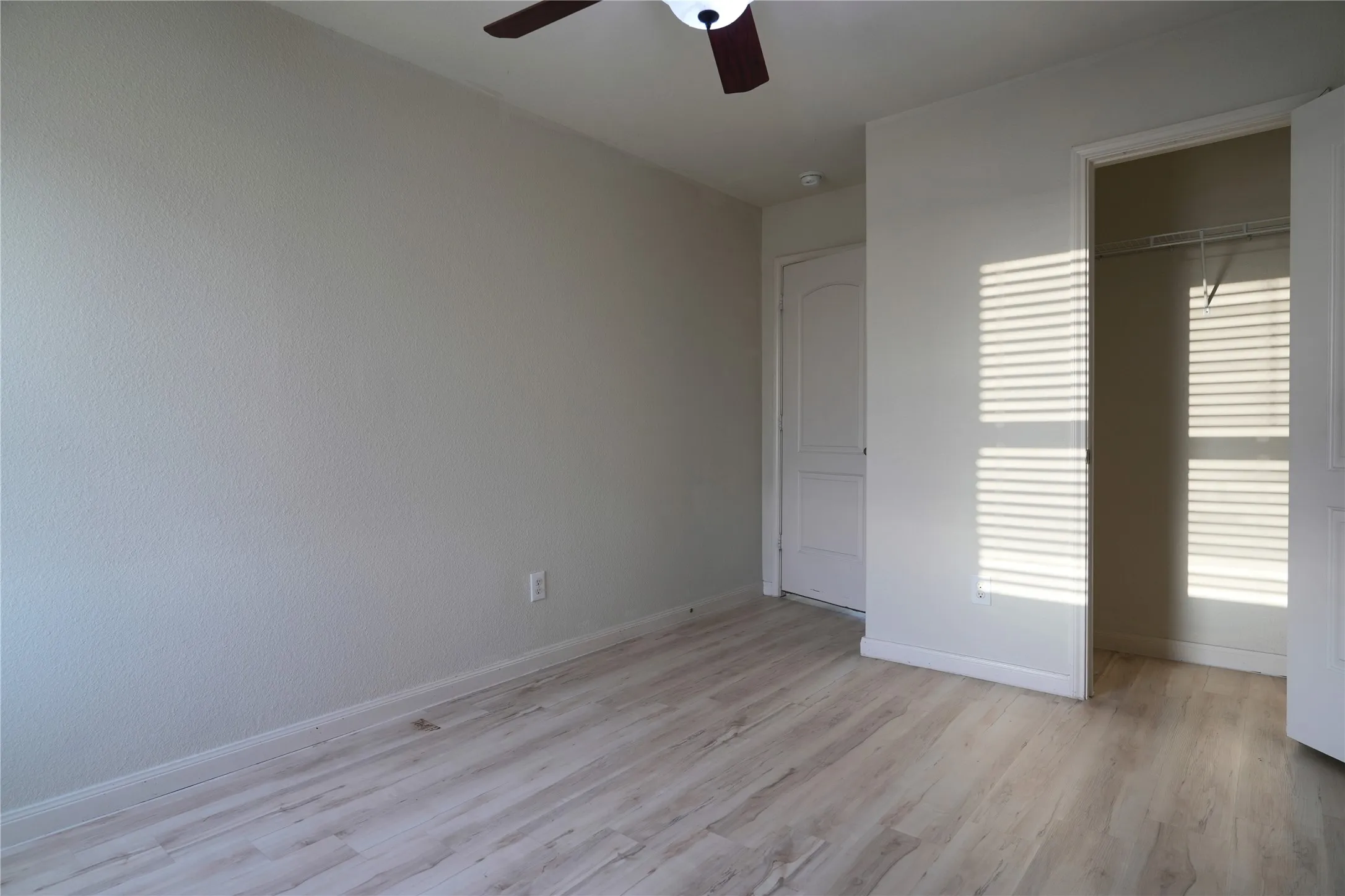 Single Family Residence For Rent in Collin County , 344 Magnolia Drive, Princeton, Texas 75407, 3 Bedroom, 3 Bathroom, 2 Garage spaces, 2,033 Sqft, built in 2017, mls#21343128, Real Estate Agent in Princeton, Homes For Rent in Collin county, Homes For Rent in Princeton, Realtor in Princeton Texas, Real Estate Brokerage Independent Realty Texas, Luminita Cordes Realtor