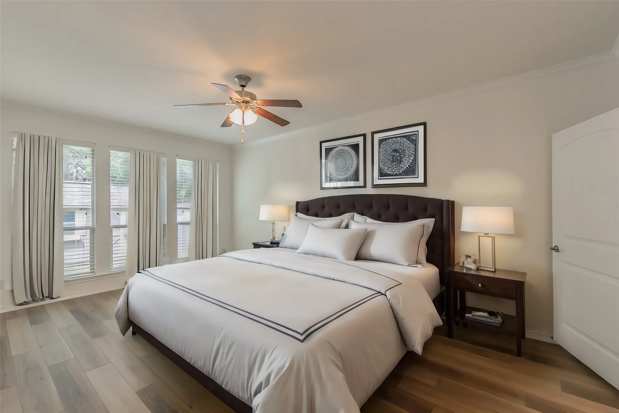 Single Family Residence For Sale in Tarrant County , 5115 Prestwick Drive, Arlington, Texas 76001, 3 Bedroom, 2 Bathroom, 2 Garage spaces, 2,002 Sqft, built in 2013, mls#21343138, Real Estate Agent in Arlington, Homes For Sale in Tarrant county, Homes For Sale in Arlington, Realtor in Arlington Texas, Real Estate Brokerage Independent Realty Texas, Luminita Cordes Realtor