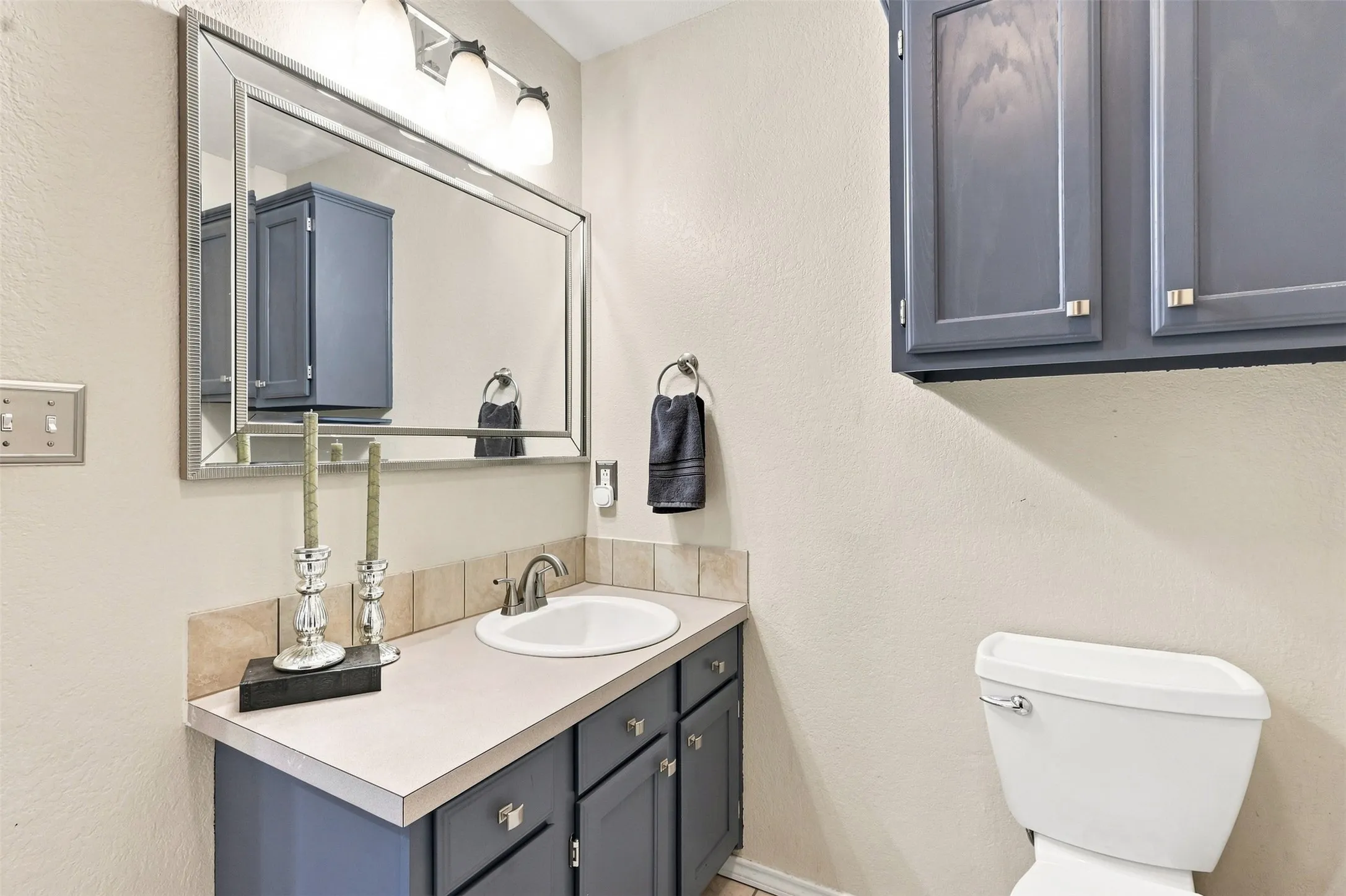 Single Family Residence For Sale in Parker County , 1115 E 6th Street, Springtown, Texas 76082, 4 Bedroom, 2 Bathroom, Garage spaces, 1,953 Sqft, built in 2000, mls#21342970, Real Estate Agent in Springtown, Homes For Sale in Parker county, Homes For Sale in Springtown, Realtor in Springtown Texas, Real Estate Brokerage Independent Realty Texas, Luminita Cordes Realtor