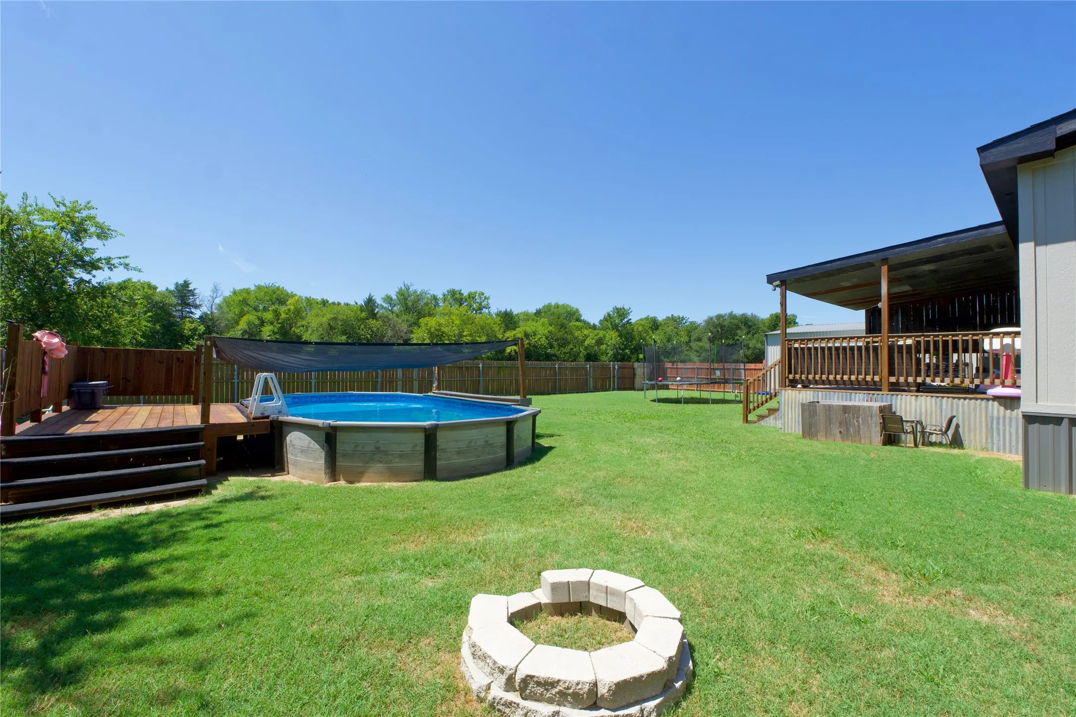 Mobile Home For Sale in Cooke County , 88 County Road 188, Gainesville, Texas 76240, 3 Bedroom, 2 Bathroom, 2 Garage spaces, 1,463 Sqft, built in 2016, mls#21340224, Real Estate Agent in Gainesville, Homes For Sale in Cooke county, Homes For Sale in Gainesville, Realtor in Gainesville Texas, Real Estate Brokerage Independent Realty Texas, Luminita Cordes Realtor