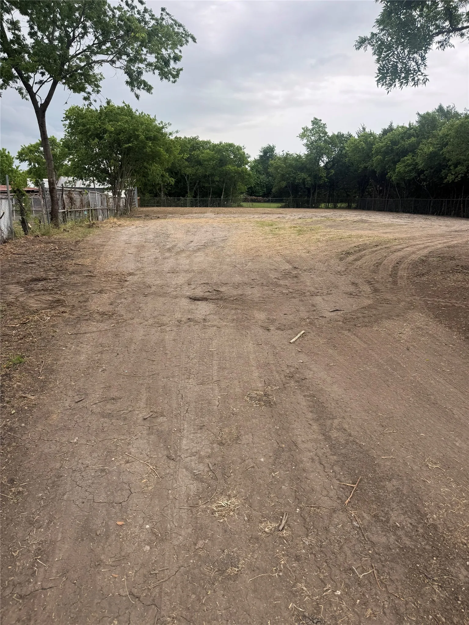 Unimproved Land For Sale in Dallas County , 1160 Rodeo Center Boulevard, Mesquite, Texas 75149, 0, 0, Garage spaces, 0 Sqft, built in 0, Price $249,000, mls#21343159, Real Estate Agent in Mesquite, Homes For Sale in Dallas county, Homes For Sale in Mesquite, Realtor in Mesquite Texas, Real Estate Brokerage Independent Realty Texas, Luminita Cordes Realtor