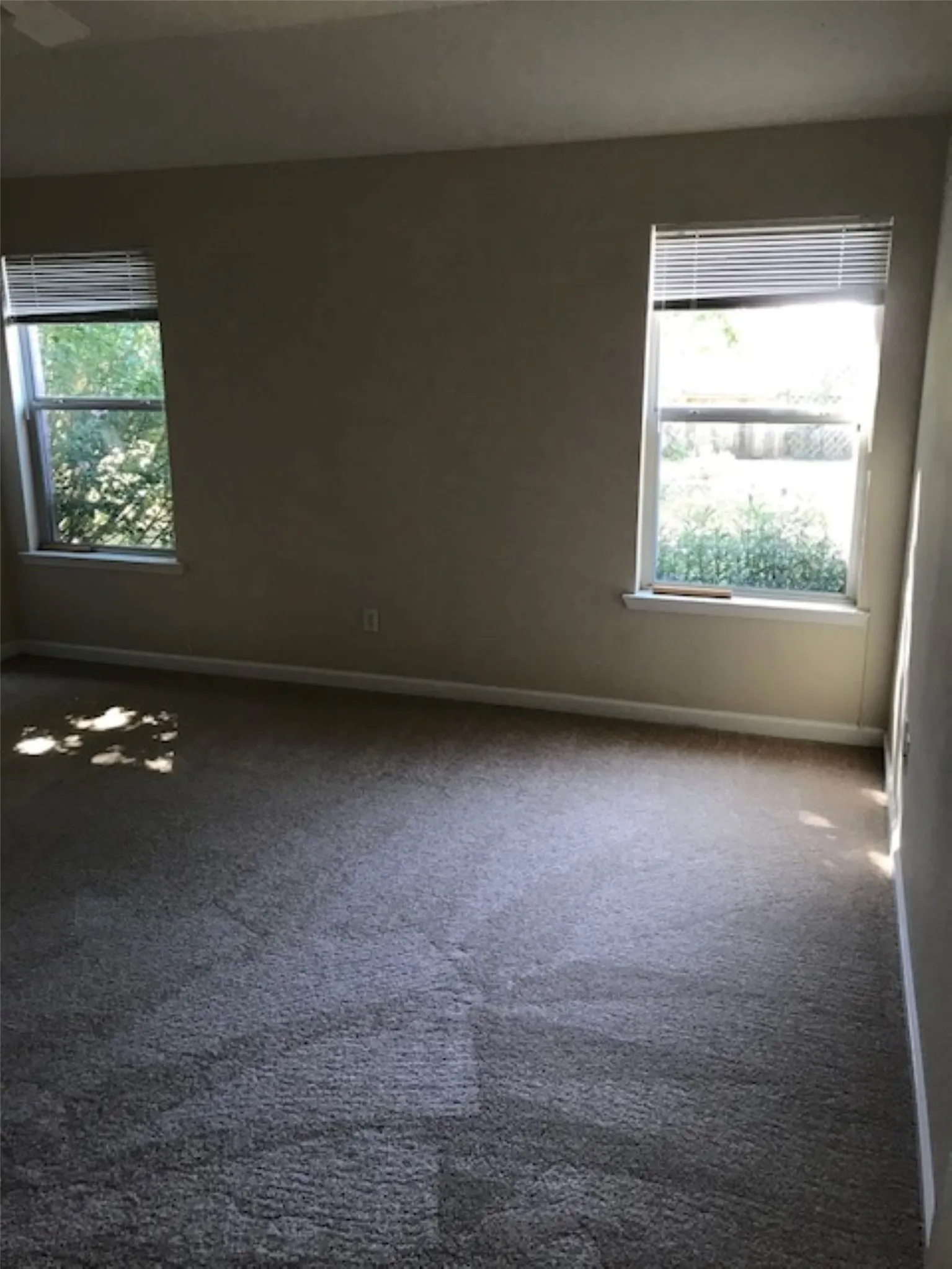Single Family Residence For Sale in Collin County , 209 Meadow Lark Lane, Anna, Texas 75409, 3 Bedroom, 2 Bathroom, 2 Garage spaces, 1,423 Sqft, built in 2004, mls#21342002, Real Estate Agent in Anna, Homes For Sale in Collin county, Homes For Sale in Anna, Realtor in Anna Texas, Real Estate Brokerage Independent Realty Texas, Luminita Cordes Realtor