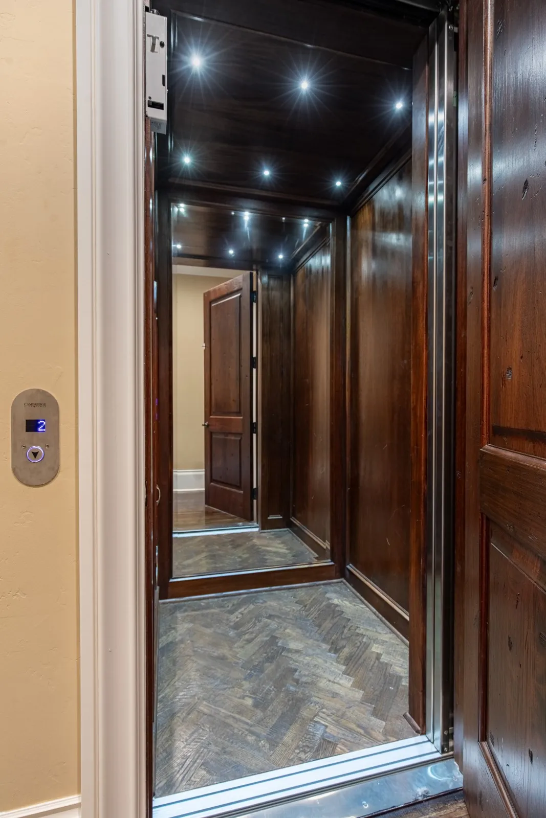 Elevator