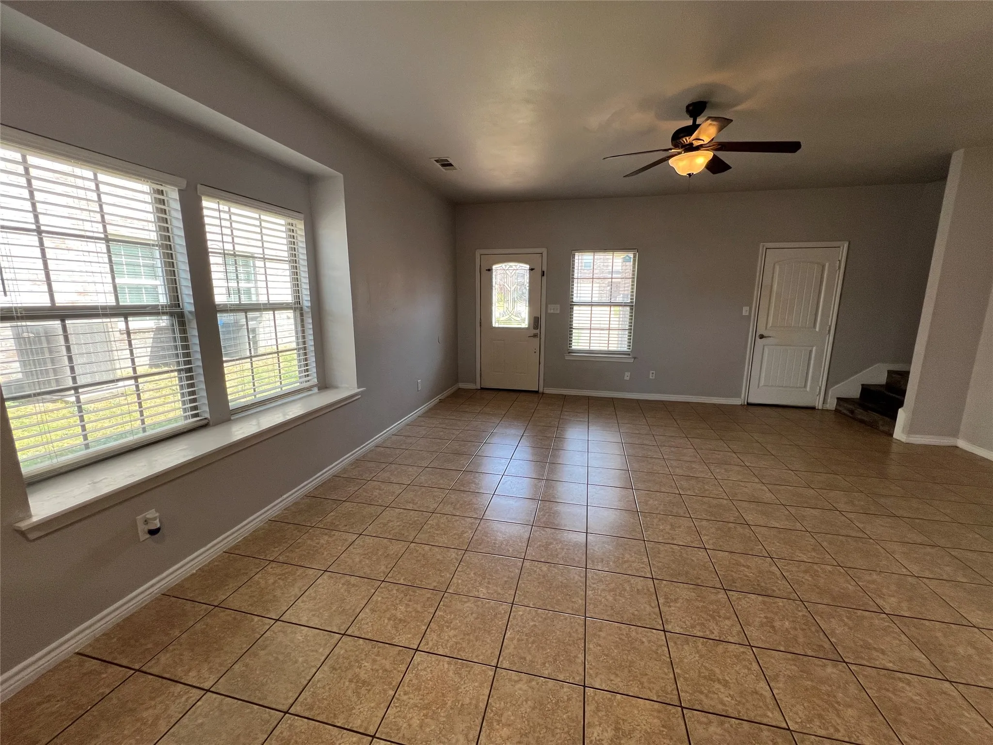 Duplex For Rent in Collin County , 906 Parkplace Ridge, Princeton, Texas 75407, 4 Bedroom, 3 Bathroom, 1 Garage spaces, 1,650 Sqft, built in 2010, mls#21343183, Real Estate Agent in Princeton, Homes For Rent in Collin county, Homes For Rent in Princeton, Realtor in Princeton Texas, Real Estate Brokerage Independent Realty Texas, Luminita Cordes Realtor
