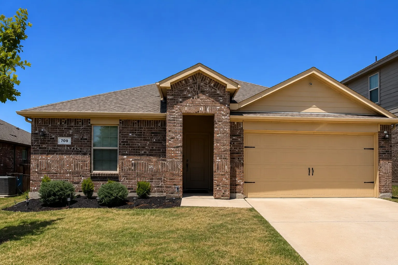 Single Family Residence For Sale in Denton County , 709 Glover Drive, Aubrey, Texas 76227, 4 Bedroom, 2 Bathroom, 2 Garage spaces, 1,836 Sqft, built in 2021, Price $315,000, mls#21341736, Real Estate Agent in Aubrey, Homes For Sale in Denton county, Homes For Sale in Aubrey, Realtor in Aubrey Texas, Real Estate Brokerage Independent Realty Texas, Luminita Cordes Realtor