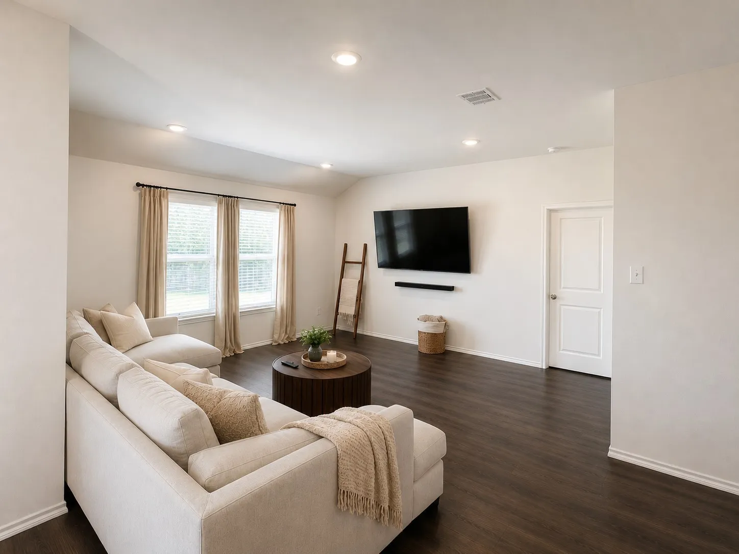 Single Family Residence For Sale in Denton County , 709 Glover Drive, Aubrey, Texas 76227, 4 Bedroom, 2 Bathroom, 2 Garage spaces, 1,836 Sqft, built in 2021, Price $315,000, mls#21341736, Real Estate Agent in Aubrey, Homes For Sale in Denton county, Homes For Sale in Aubrey, Realtor in Aubrey Texas, Real Estate Brokerage Independent Realty Texas, Luminita Cordes Realtor