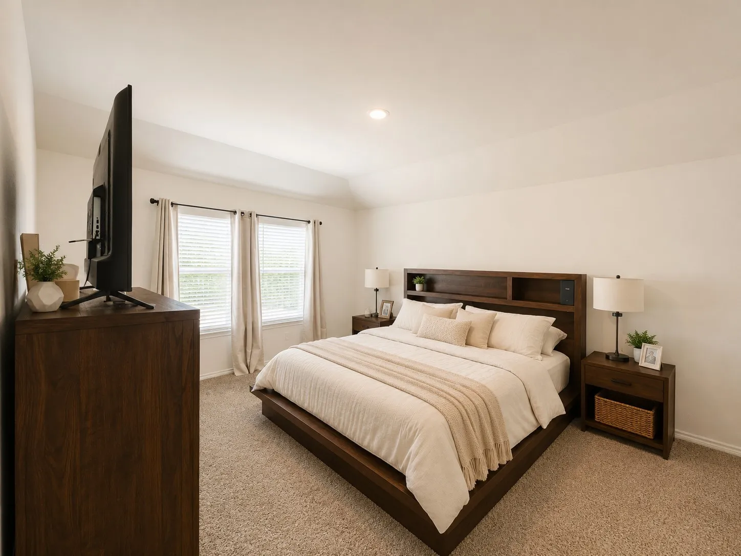 Single Family Residence For Sale in Denton County , 709 Glover Drive, Aubrey, Texas 76227, 4 Bedroom, 2 Bathroom, 2 Garage spaces, 1,836 Sqft, built in 2021, Price $315,000, mls#21341736, Real Estate Agent in Aubrey, Homes For Sale in Denton county, Homes For Sale in Aubrey, Realtor in Aubrey Texas, Real Estate Brokerage Independent Realty Texas, Luminita Cordes Realtor