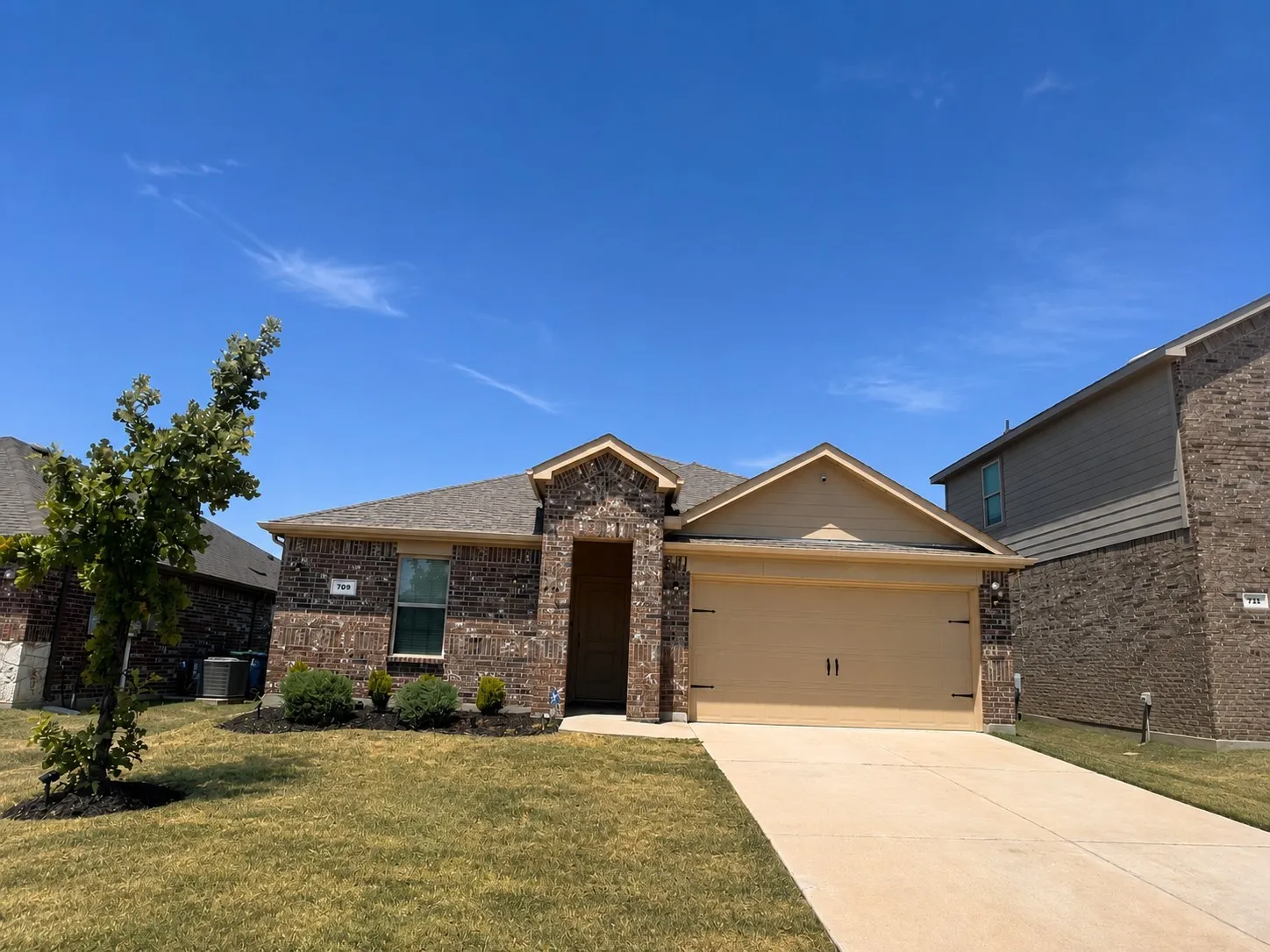 Single Family Residence For Sale in Denton County , 709 Glover Drive, Aubrey, Texas 76227, 4 Bedroom, 2 Bathroom, 2 Garage spaces, 1,836 Sqft, built in 2021, Price $315,000, mls#21341736, Real Estate Agent in Aubrey, Homes For Sale in Denton county, Homes For Sale in Aubrey, Realtor in Aubrey Texas, Real Estate Brokerage Independent Realty Texas, Luminita Cordes Realtor