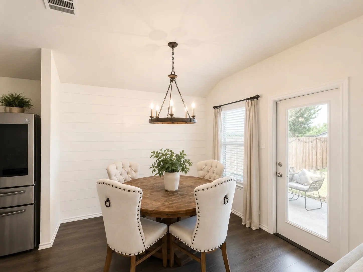 Single Family Residence For Sale in Denton County , 709 Glover Drive, Aubrey, Texas 76227, 4 Bedroom, 2 Bathroom, 2 Garage spaces, 1,836 Sqft, built in 2021, Price $315,000, mls#21341736, Real Estate Agent in Aubrey, Homes For Sale in Denton county, Homes For Sale in Aubrey, Realtor in Aubrey Texas, Real Estate Brokerage Independent Realty Texas, Luminita Cordes Realtor