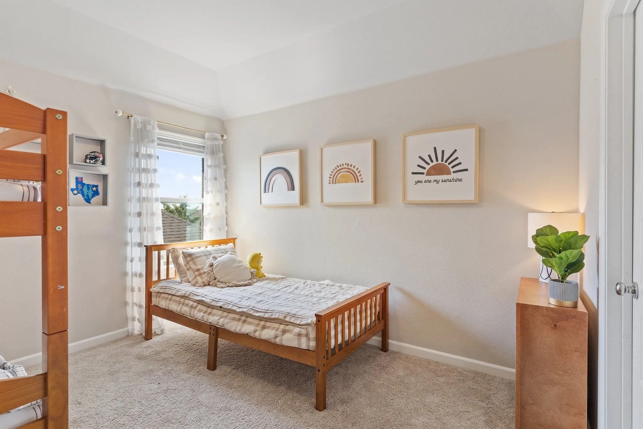 BEDROOM #2