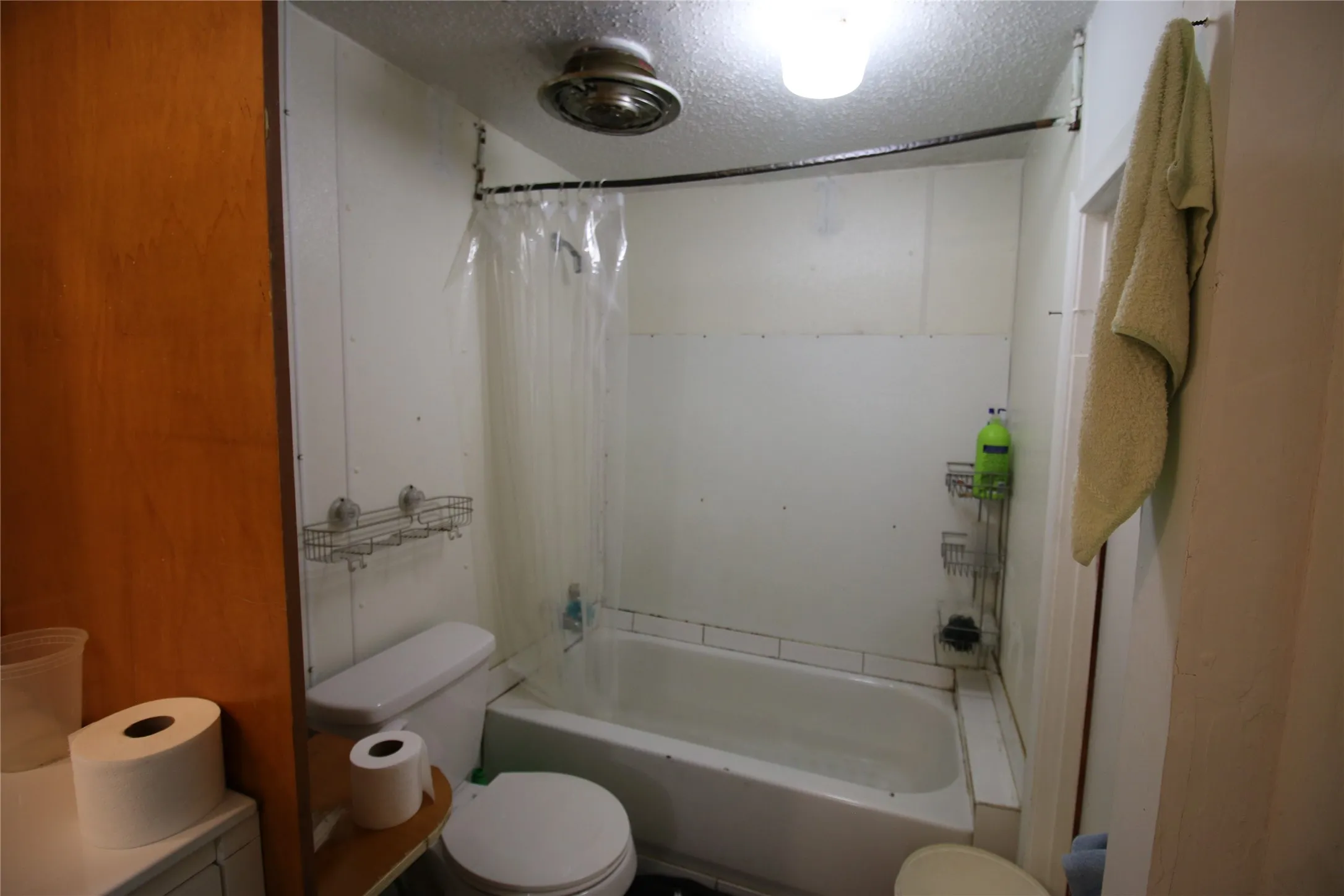 Single Family Residence For Sale in Grayson County , 2110 Duchess Drive, Sherman, Texas 75090, 3 Bedrooms, 2 Bathrooms, Garage spaces, 923 Sqft, built in 1967, Price $145,000, mls#21343201, Real Estate Agent in Sherman, Homes For Sale in Grayson county, Homes For Sale in Sherman, Realtor in Sherman Texas, Real Estate Brokerage Independent Realty Texas, Luminita Cordes Realtor