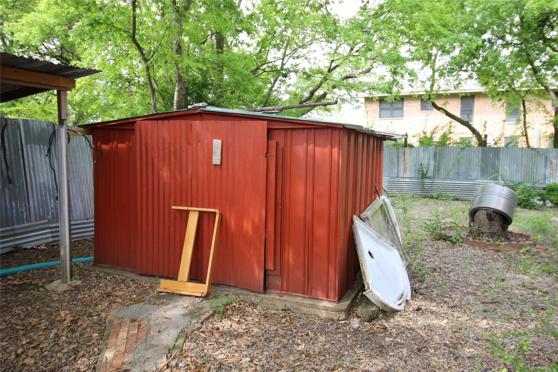 Single Family Residence For Sale in Grayson County , 2110 Duchess Drive, Sherman, Texas 75090, 3 Bedrooms, 2 Bathrooms, Garage spaces, 923 Sqft, built in 1967, Price $145,000, mls#21343201, Real Estate Agent in Sherman, Homes For Sale in Grayson county, Homes For Sale in Sherman, Realtor in Sherman Texas, Real Estate Brokerage Independent Realty Texas, Luminita Cordes Realtor