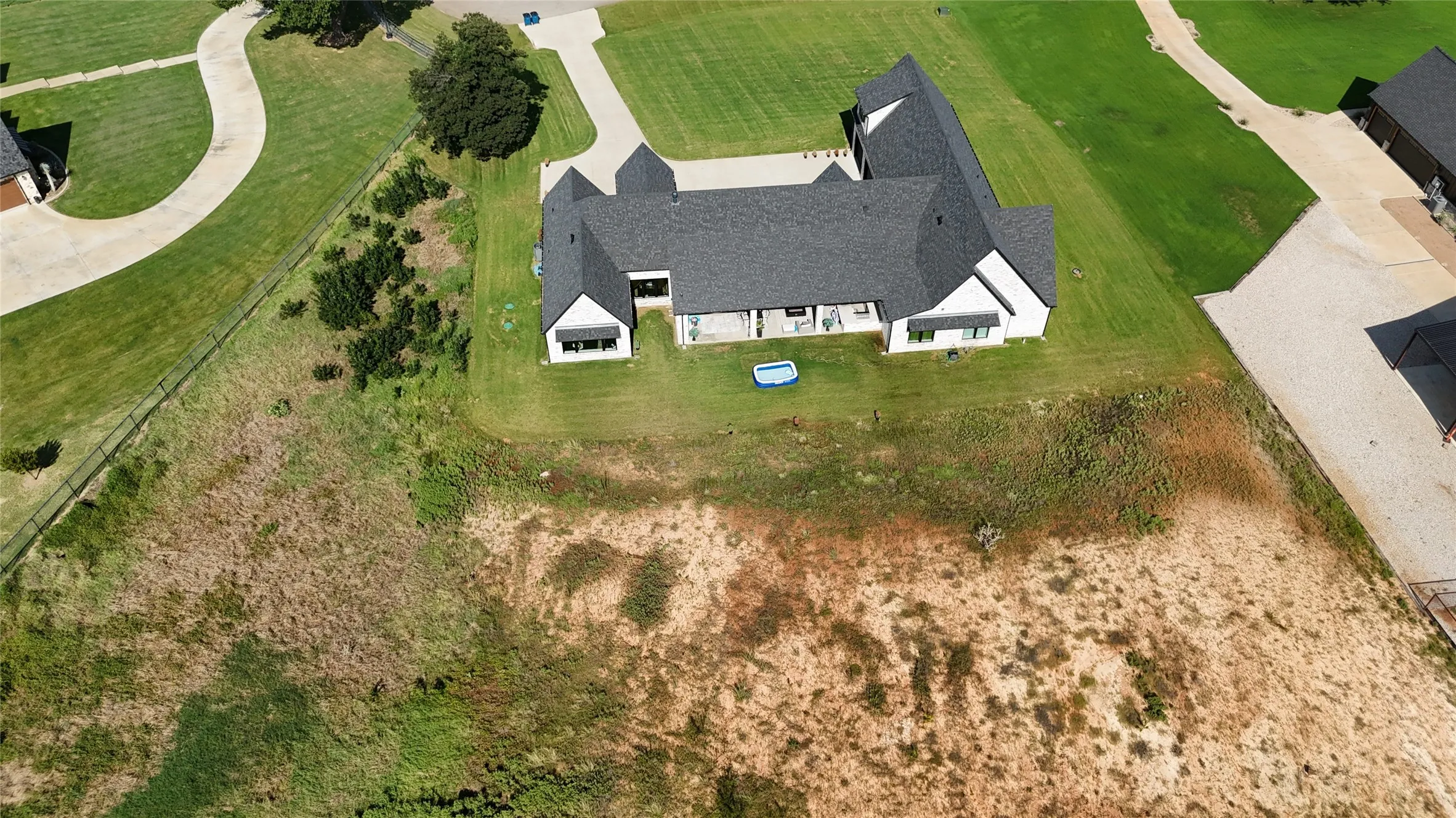 Single Family Residence For Sale in Parker County , 401 Cd Trail, Weatherford, Texas 76087, 5 Bedroom, 4 Bathroom, 3 Garage spaces, 4,425 Sqft, built in 2022, mls#21343202, Real Estate Agent in Weatherford, Homes For Sale in Parker county, Homes For Sale in Weatherford, Realtor in Weatherford Texas, Real Estate Brokerage Independent Realty Texas, Luminita Cordes Realtor