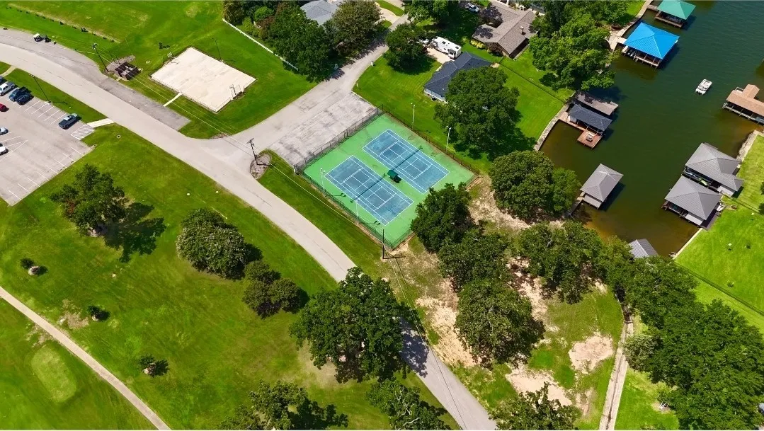 Unimproved Land For Sale in Smith County , TBD# S Bay Drive, Bullard, Texas 75757, 0, 0, Garage spaces, 0 Sqft, built in 0, mls#21343211, Real Estate Agent in Bullard, Homes For Sale in Smith county, Homes For Sale in Bullard, Realtor in Bullard Texas, Real Estate Brokerage Independent Realty Texas, Luminita Cordes Realtor