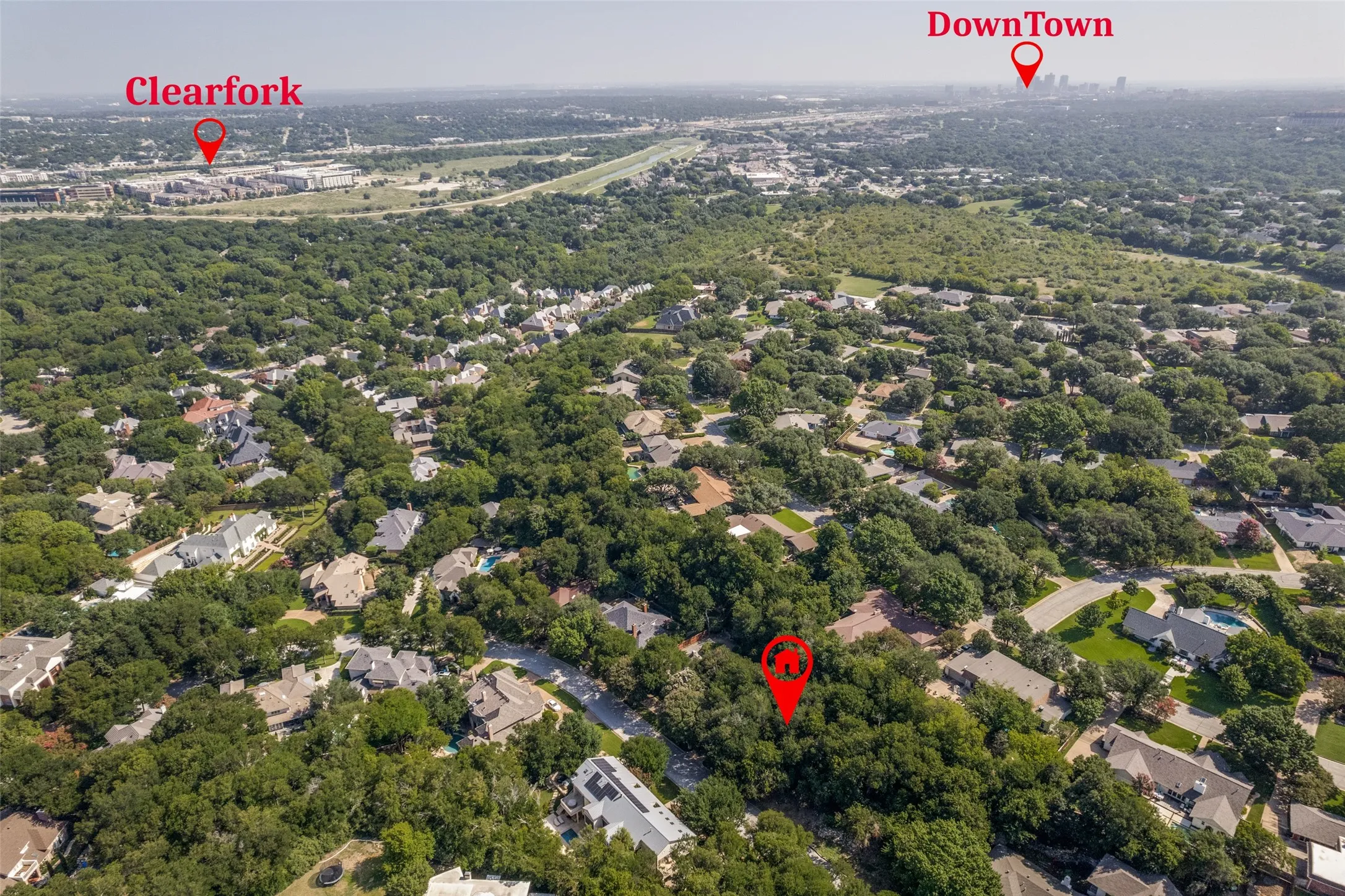 Proximity to Clearfork, Trinity River walking trail and to
DT FW