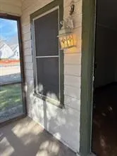 Single Family Residence For Sale in Tarrant County , 201 E Vine Street, Keller, Texas 76248, 1 Bedroom, 1 Bathroom, Garage spaces, 1,280 Sqft, built in 1950, mls#21343132, Real Estate Agent in Keller, Homes For Sale in Tarrant county, Homes For Sale in Keller, Realtor in Keller Texas, Real Estate Brokerage Independent Realty Texas, Luminita Cordes Realtor