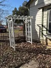 Single Family Residence For Sale in Tarrant County , 201 E Vine Street, Keller, Texas 76248, 1 Bedroom, 1 Bathroom, Garage spaces, 1,280 Sqft, built in 1950, mls#21343132, Real Estate Agent in Keller, Homes For Sale in Tarrant county, Homes For Sale in Keller, Realtor in Keller Texas, Real Estate Brokerage Independent Realty Texas, Luminita Cordes Realtor