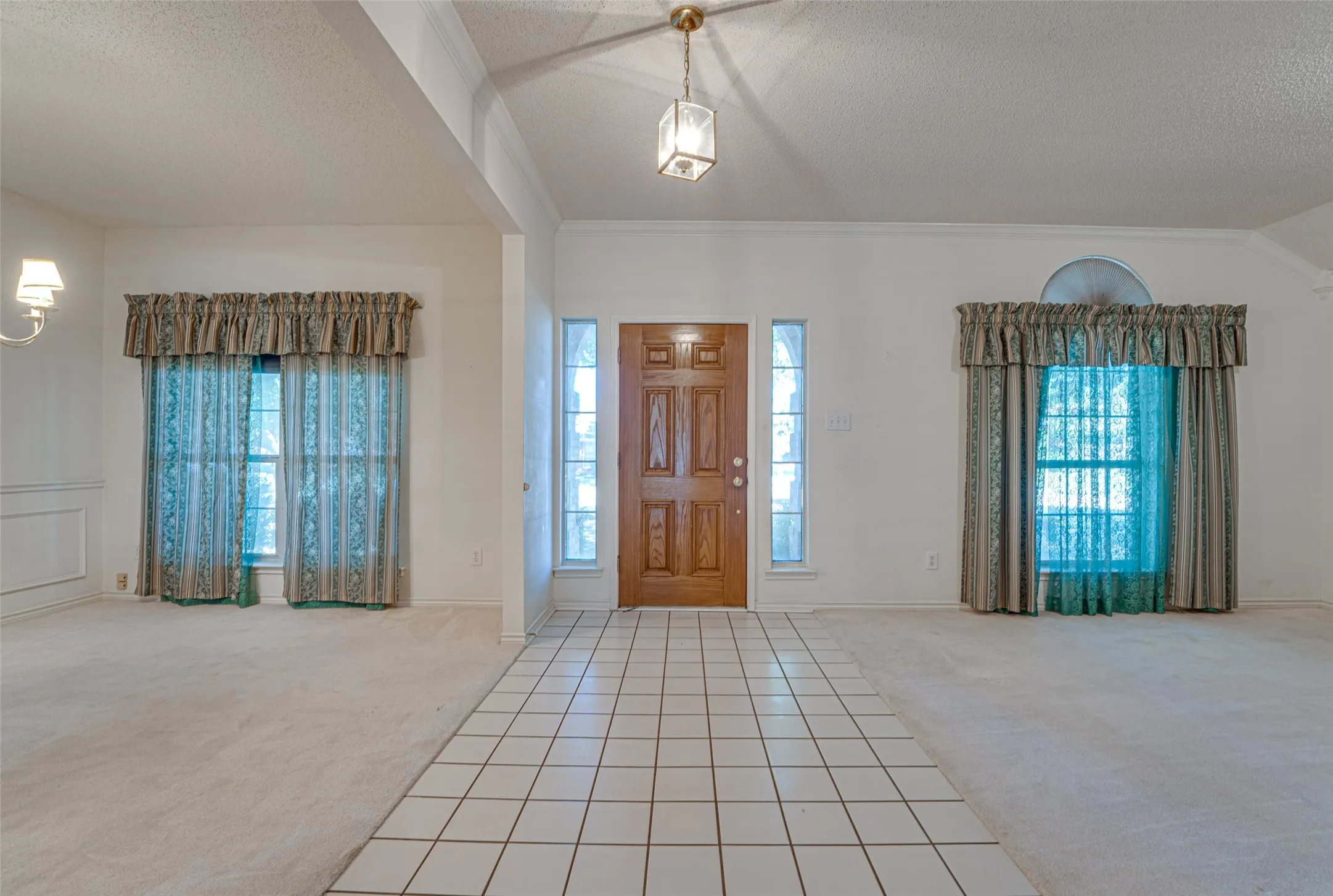 Single Family Residence For Sale in Dallas County , 4102 Baywatch Drive, Rowlett, Texas 75088, 4 Bedroom, 2 Bathroom, 2 Garage spaces, 2,893 Sqft, built in 1994, mls#21339697, Real Estate Agent in Rowlett, Homes For Sale in Dallas county, Homes For Sale in Rowlett, Realtor in Rowlett Texas, Real Estate Brokerage Independent Realty Texas, Luminita Cordes Realtor